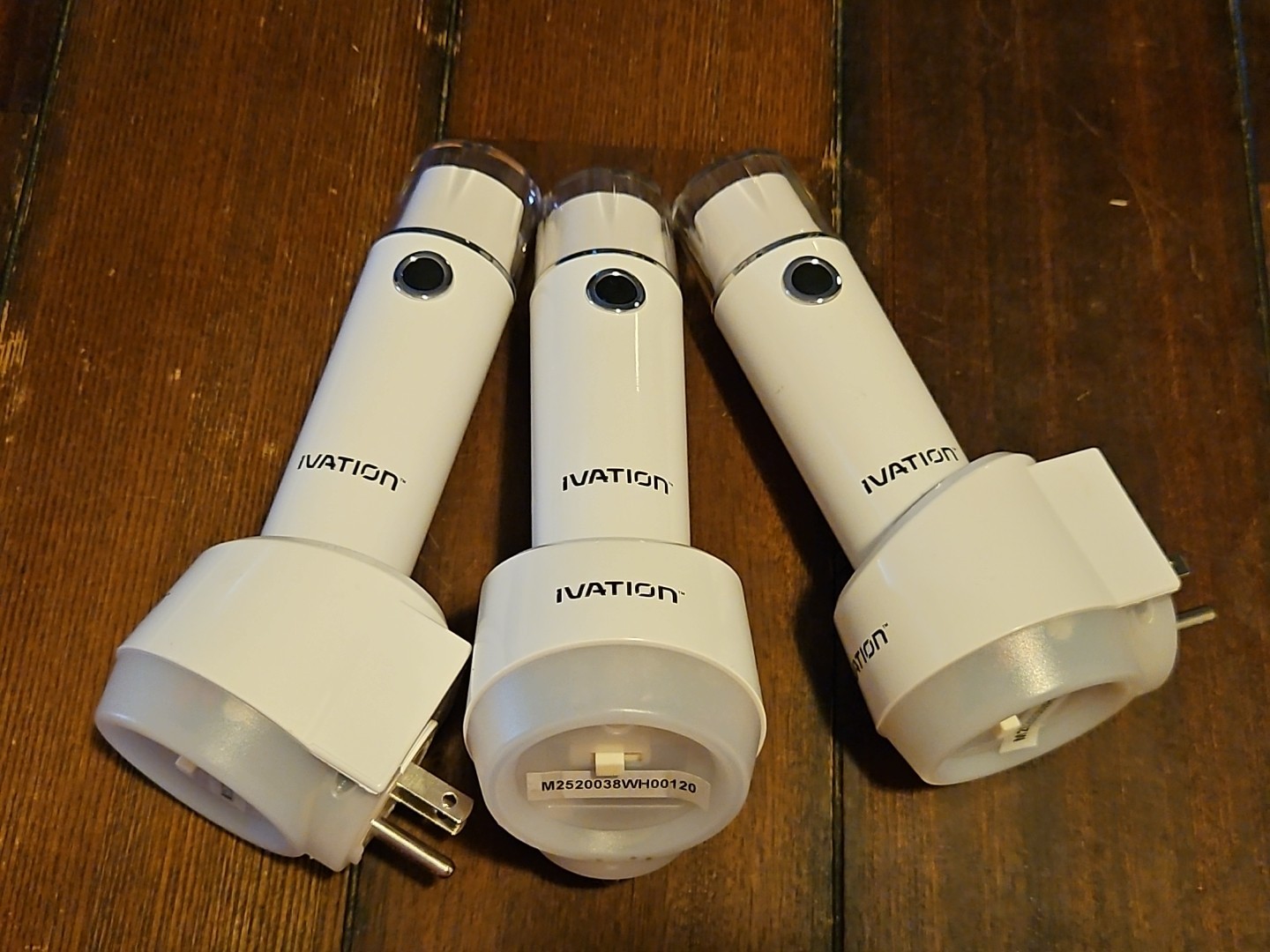 Ivation 3-in-1 Emergency Power Failure 6-LED Light & Torch 3 Pack