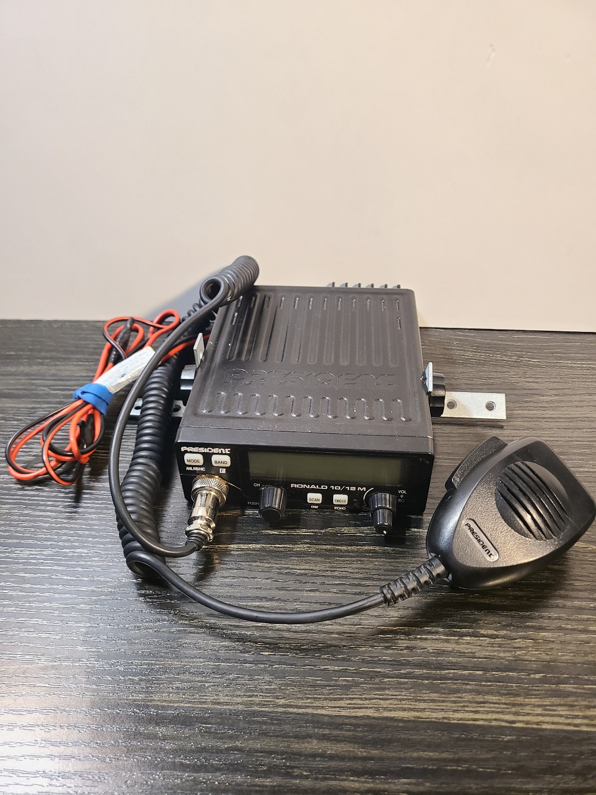 President Ronald 10/12 Meter Radio – 50+ Watts PEP, AM/FM