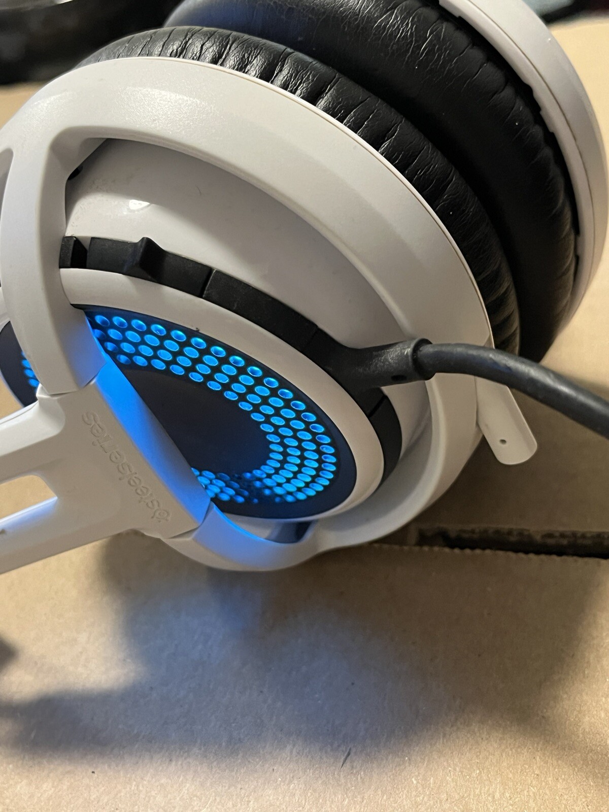 Steelseries Siberia 350 wired Headphones White Tested Works