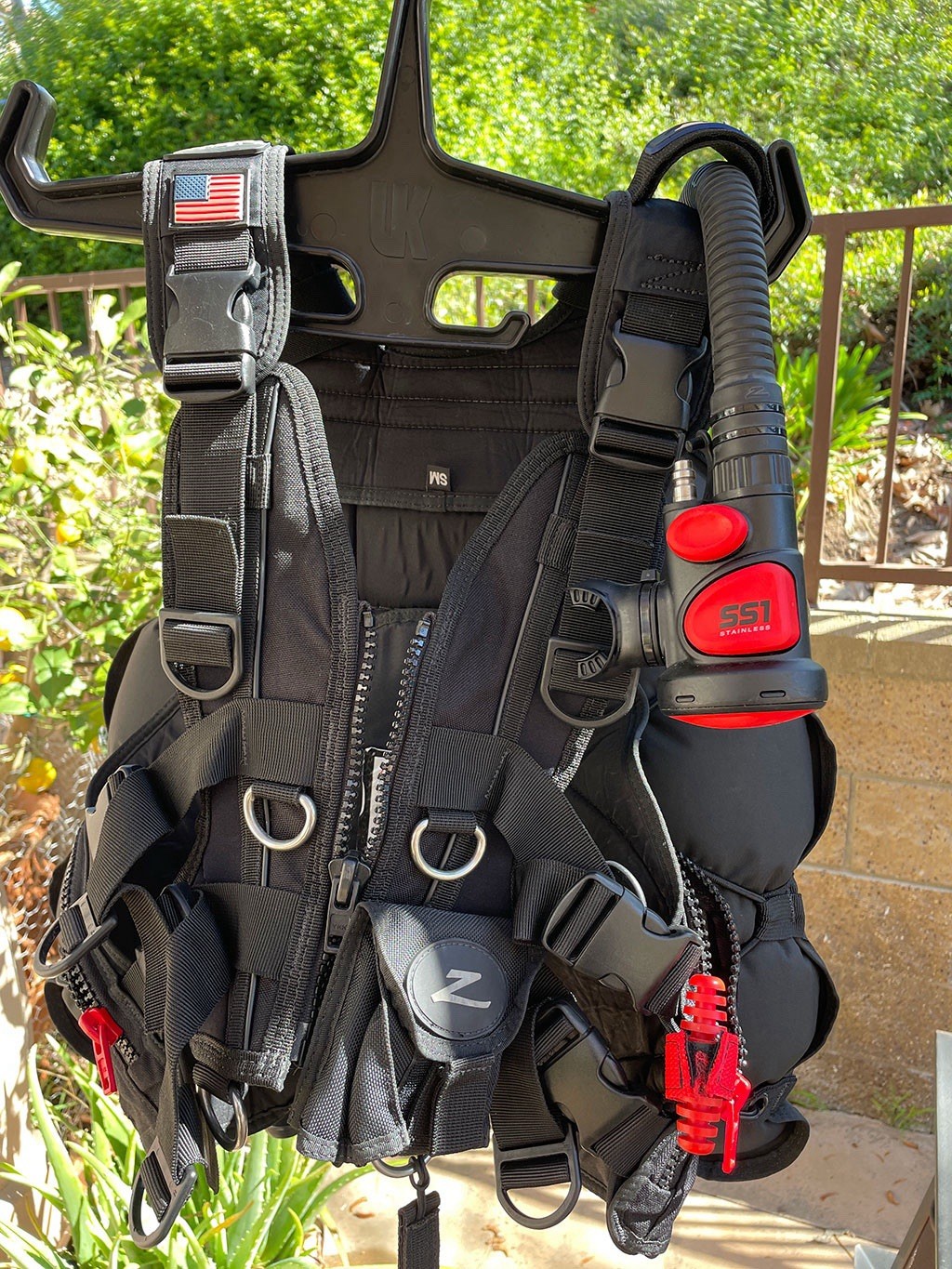 Zeagle Zena BCD (Small) with Atomic Aquatics SS1 Safe Second.