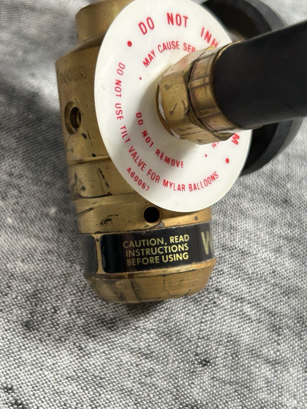 West Winds Compressed Gas Regulator for Helium Balloon Inflatable Adapter