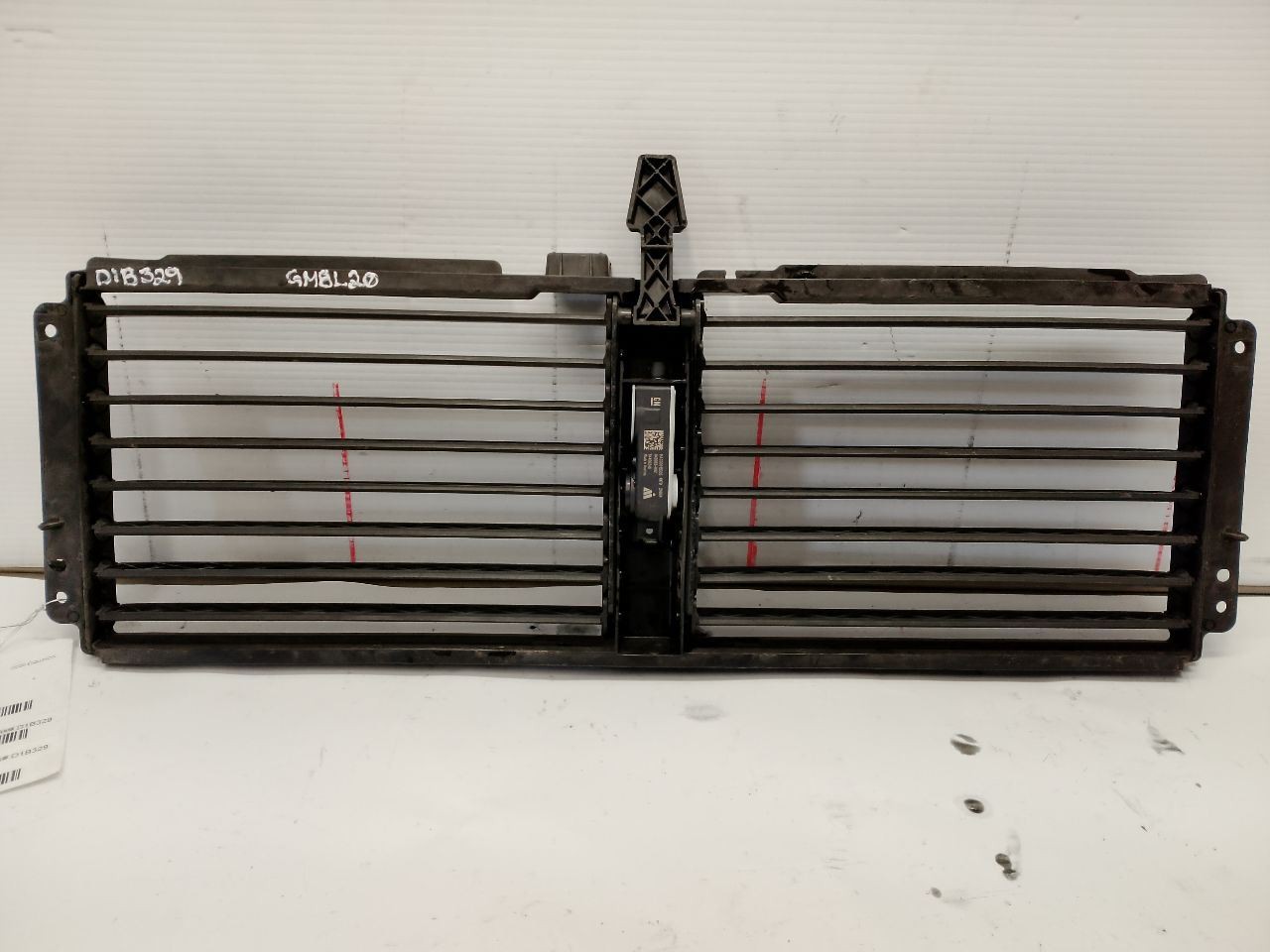 Active Air Shutter from 2020 Chevy Equinox 1.5L Turbo 11991801