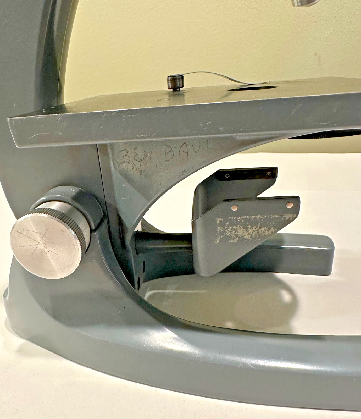 BAUSCH & LOMB IST Vertical Monocular Microscope 10X & 43X Magnifying Lens