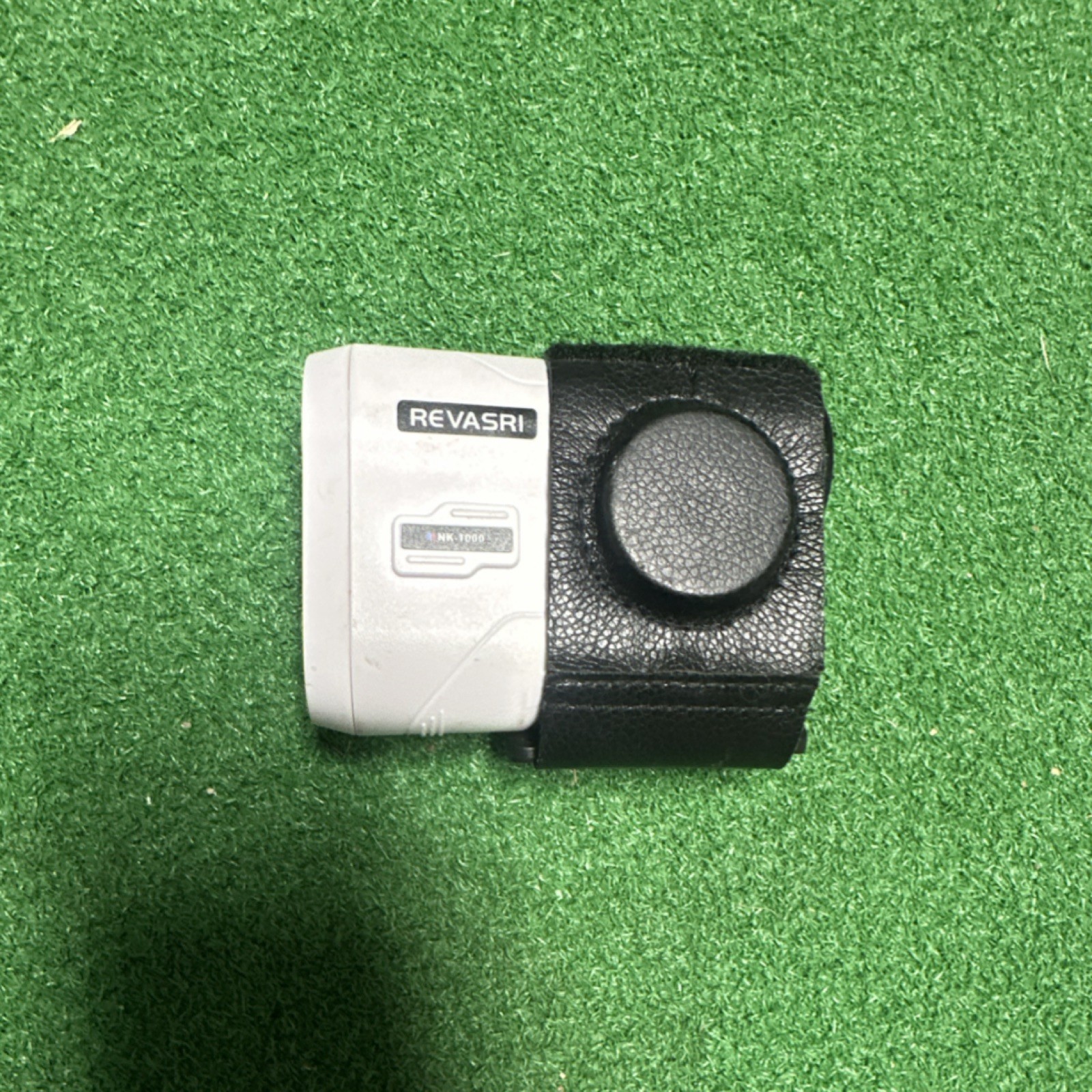 REVASRI NK-1000 Golf Rangefinder White Black Leather Case Plastic Set Includes