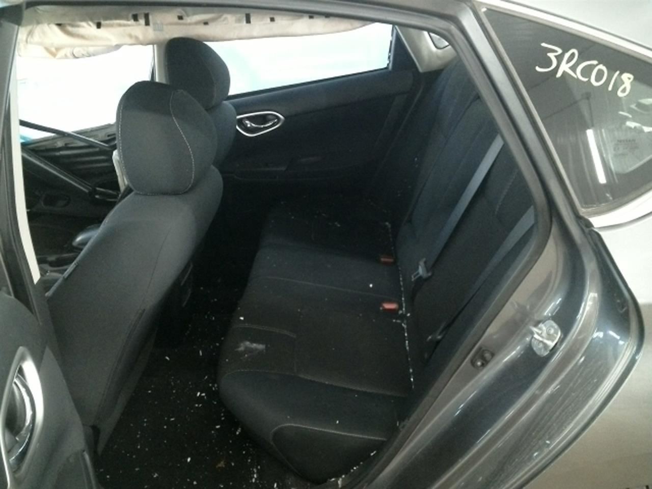 Driver Left Front Spindle/Knuckle Fits 11-25 LEAF 104814740