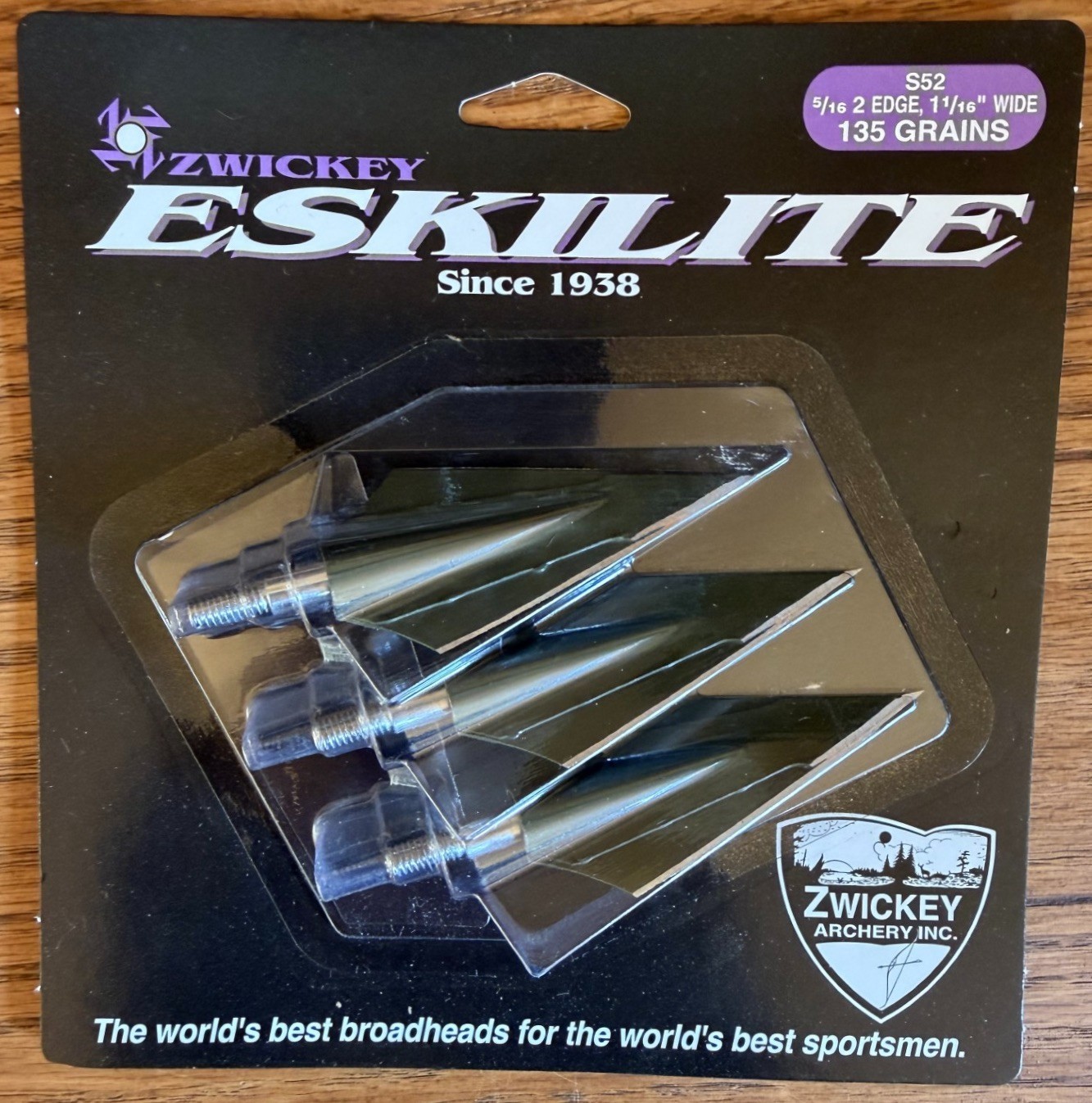 Zwickey Eskilite 2 Blade 11/32" 135 Grain Screw In Broadheads - 3 Pk