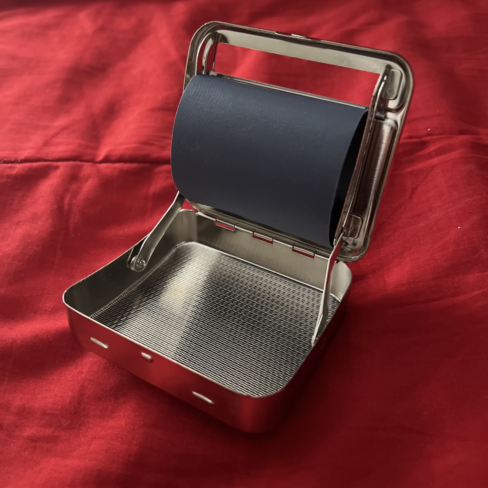 Zigzag Manual Cigarette Roller Metal Rolling Machine with Lid