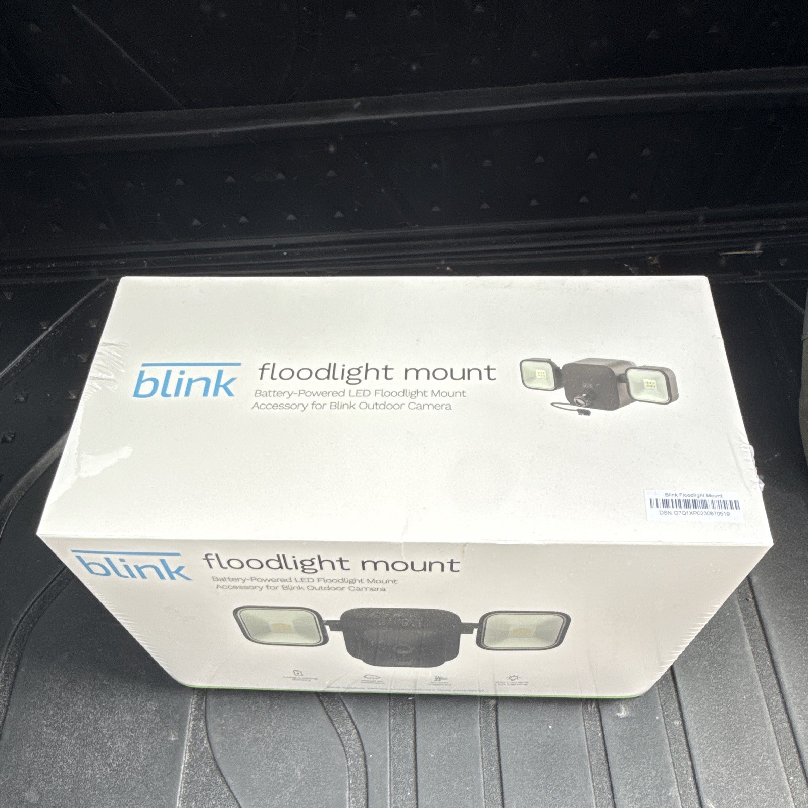 Blink Floodlight Mount Black Battery Motion-Triggered for Outdoor Camera