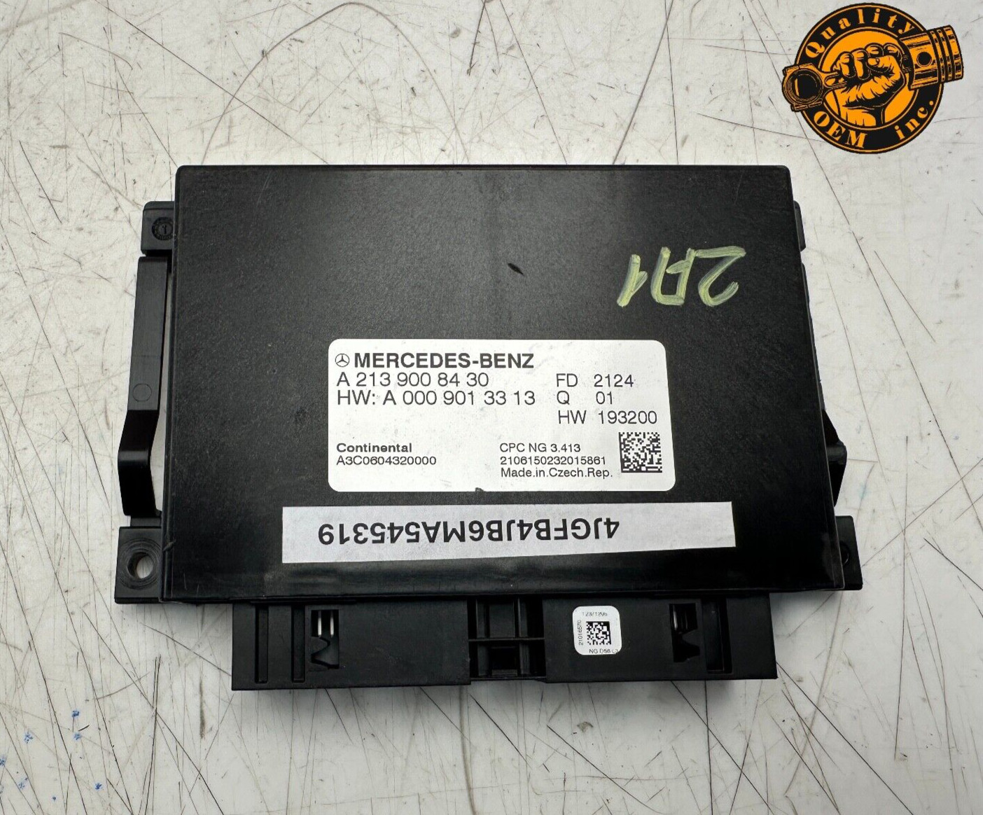 2020-2025 MERCEDES C E GLC GLE GLS  TRANSMISSION CONTROL MODULE OEM A2139008430