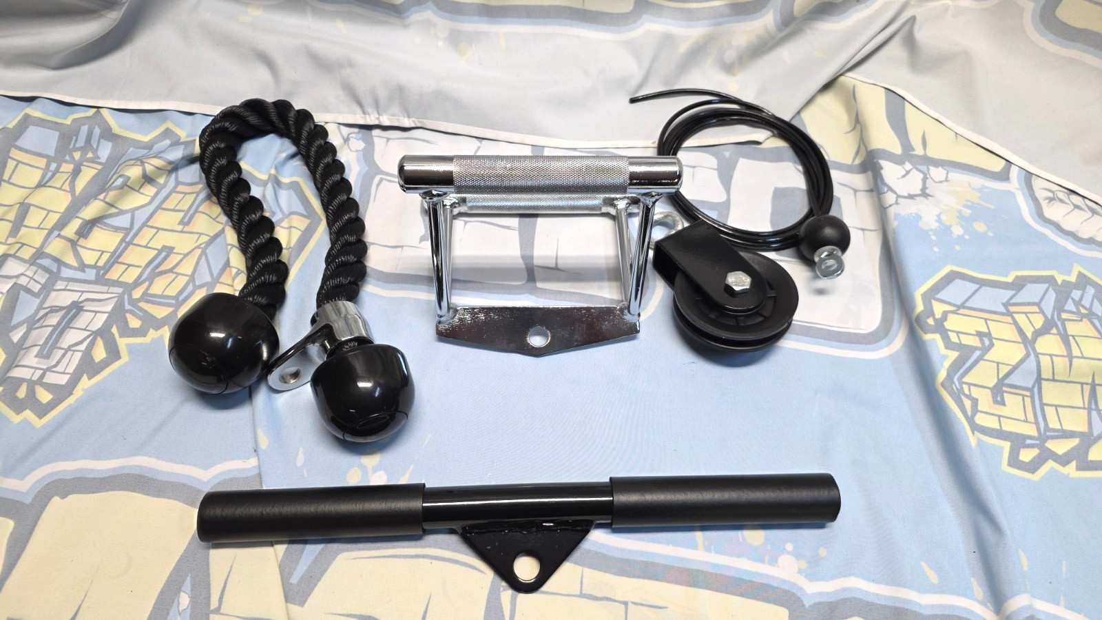 Cable Machine Workout Attachment LOT Tricep Rope Straight V Bar LAT Pulldown GYM