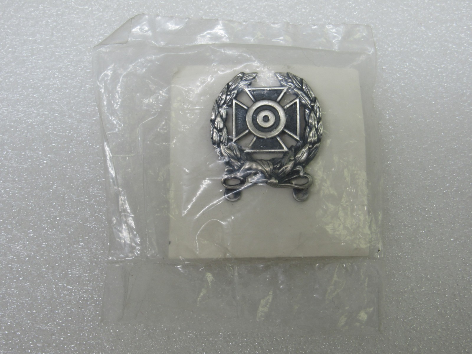 US Army Basic Expert Qualification Badge New & Sealed Desert Storm Era 05/91