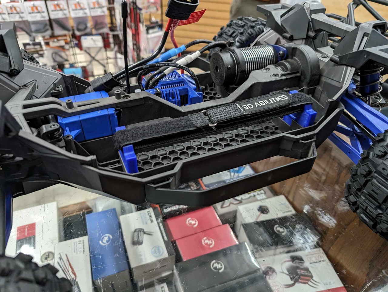 Battery Hold Down Mounts / Straps - Compatible w/ Maxx Slash