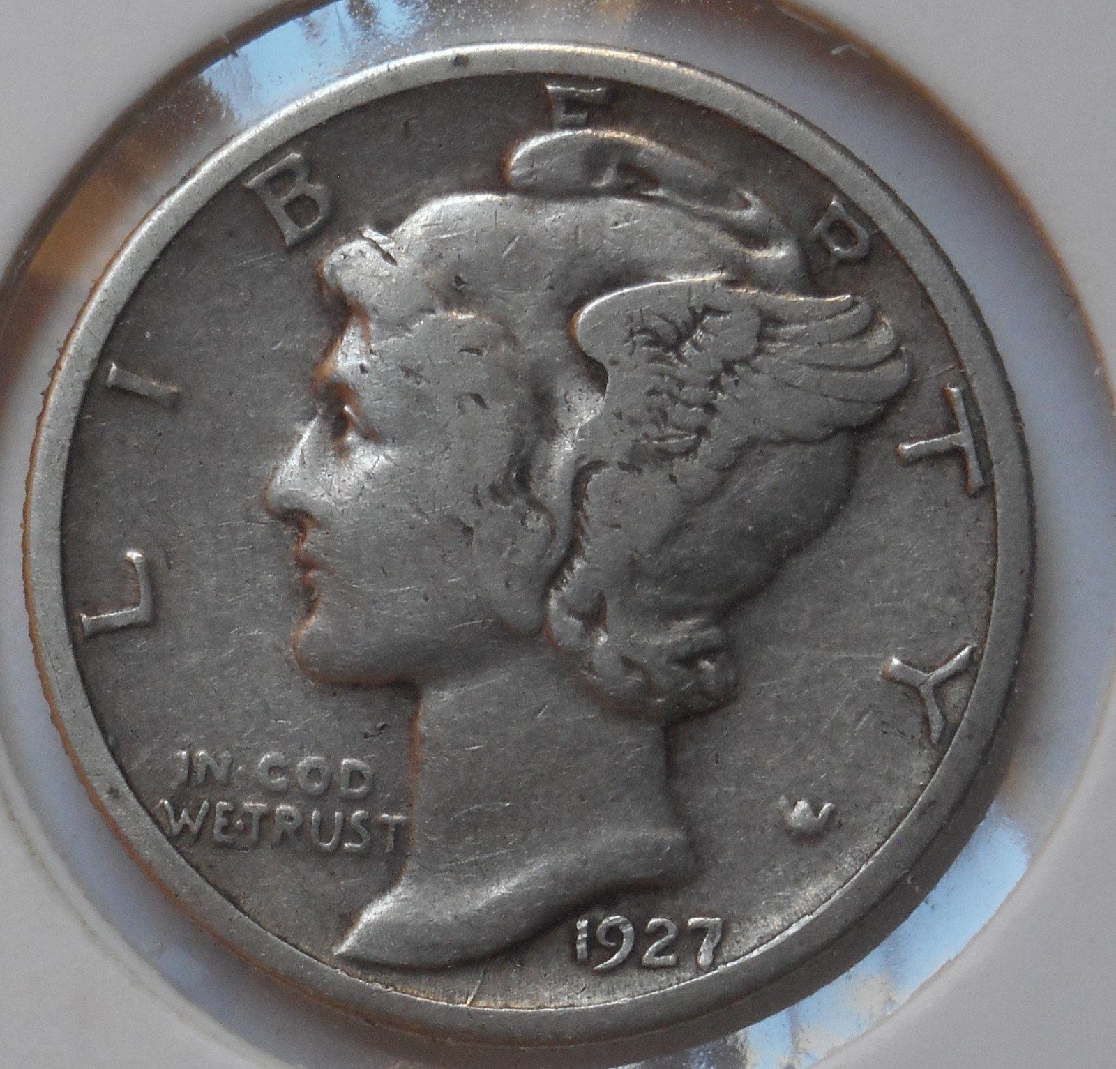 1927-s . . Mercury Dime  .  VF+ .  Original  .  Very Fine+
