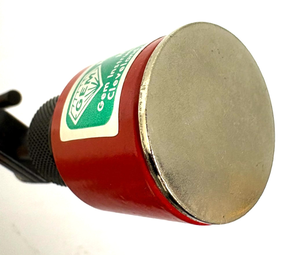GEM INSTRUMENTS 555FA MAGNETIC BASE ROUND BASE