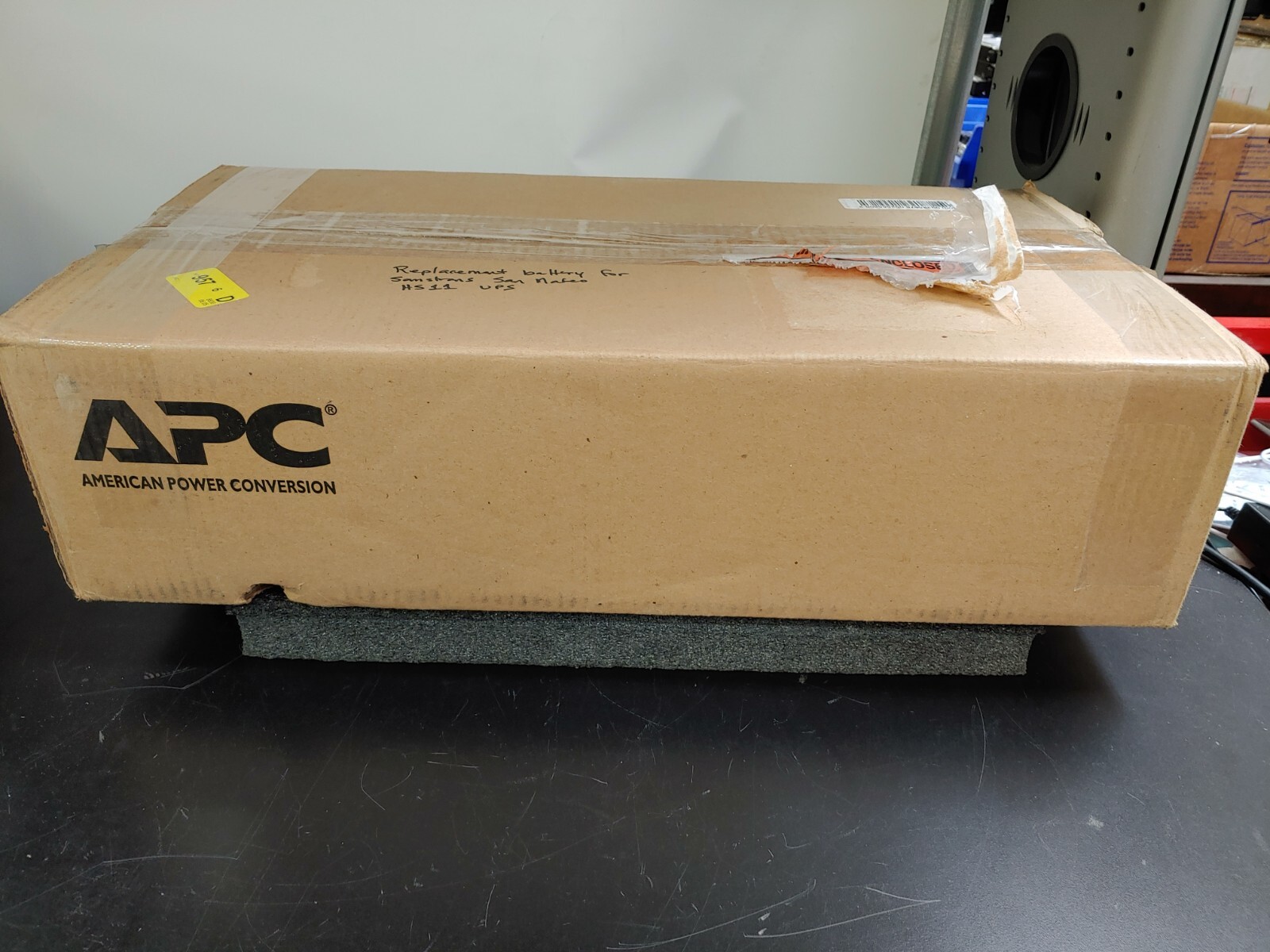 APC RBC34 Replacement Battery Cartridge #34