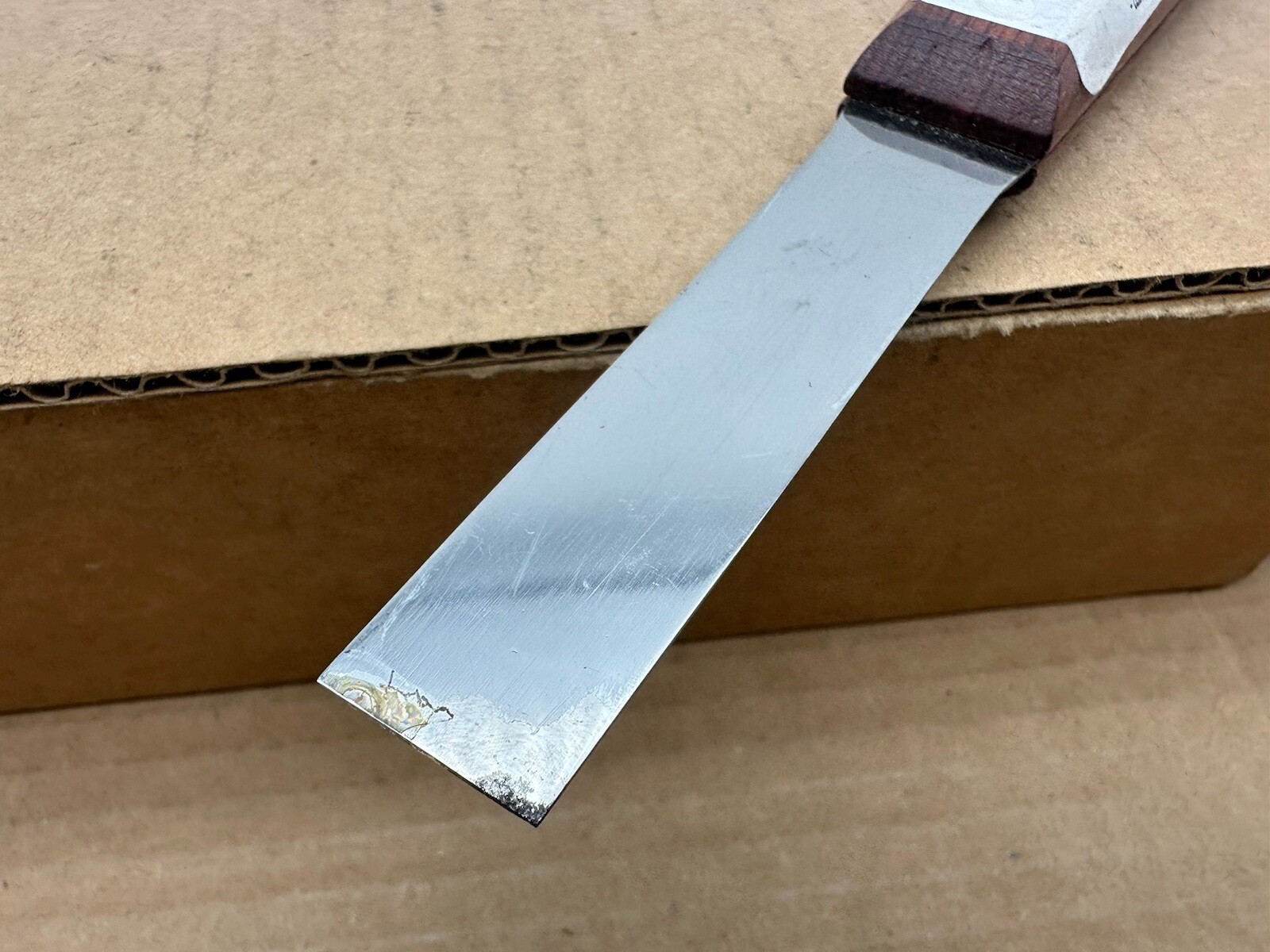Marshalltown - Chisel Putty Knife - Rosewood Handle - 3/4” Very Nice Shape