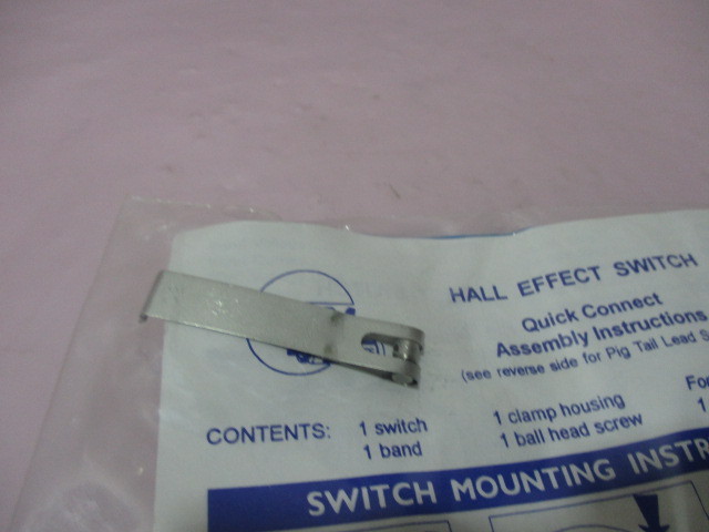 Bimba HSCX-02, Sensor Hall Effect, PNP, On-Trak, 80-002-068. 419174