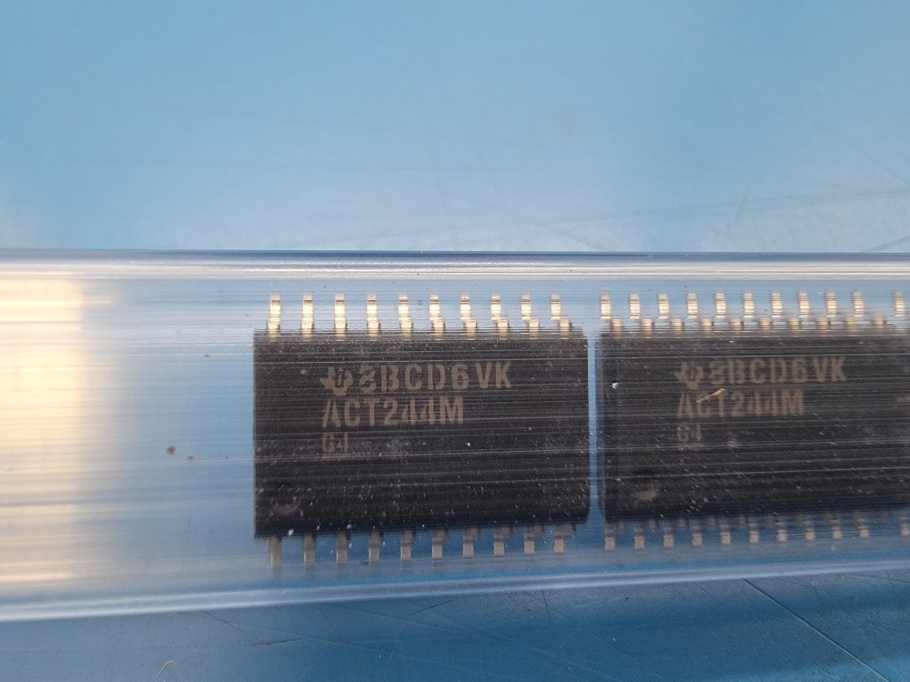 New (20pcs) CD74ACT244M TEXAS INSTRUMENTS IC Logic