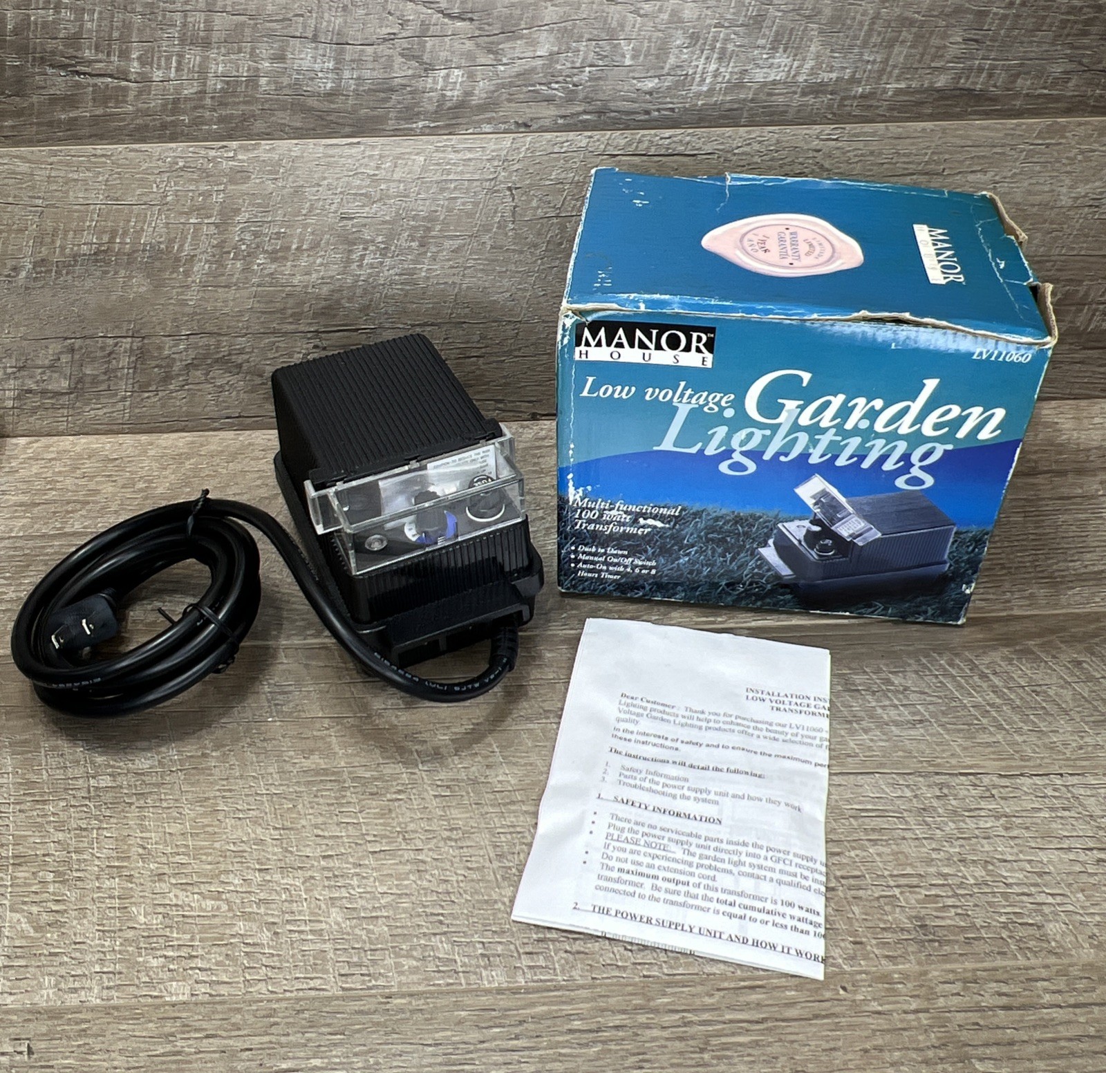 Manor House Low Voltage Garden Lighting 100 W Transformer LV11060 - Brand NEW