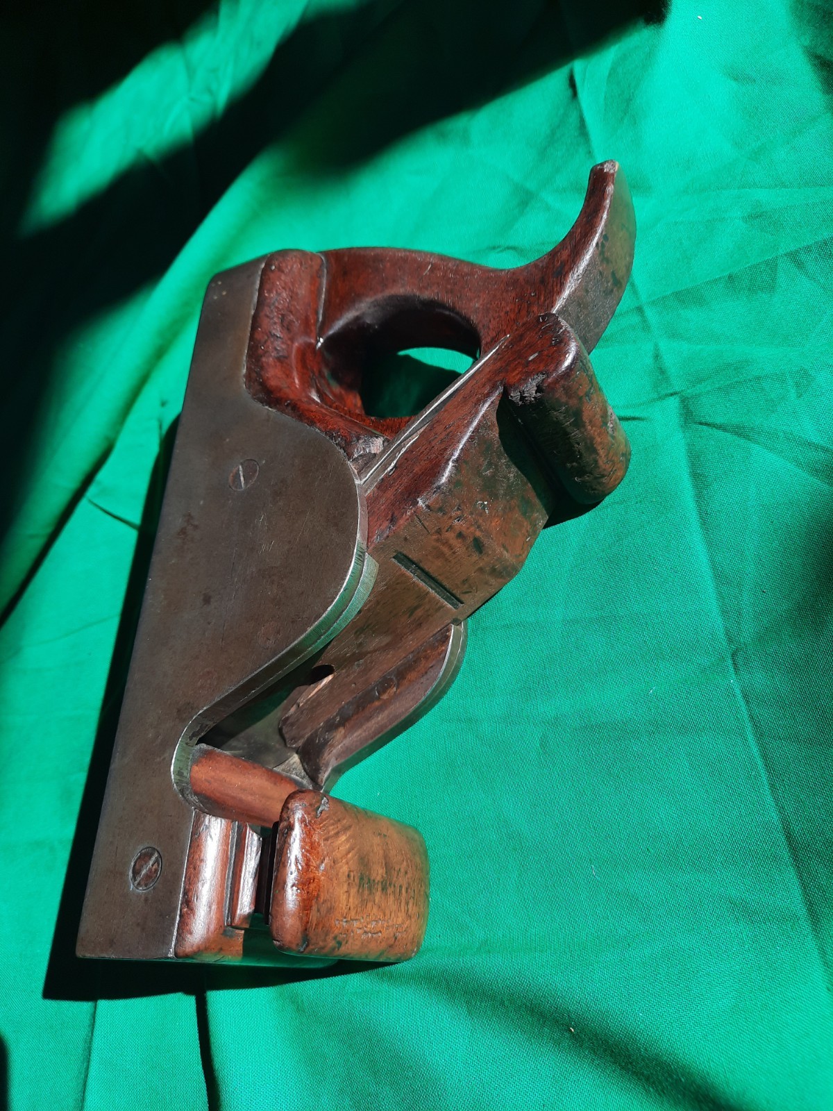 9" Infill smoothing plane with T. Ibbotson iron.