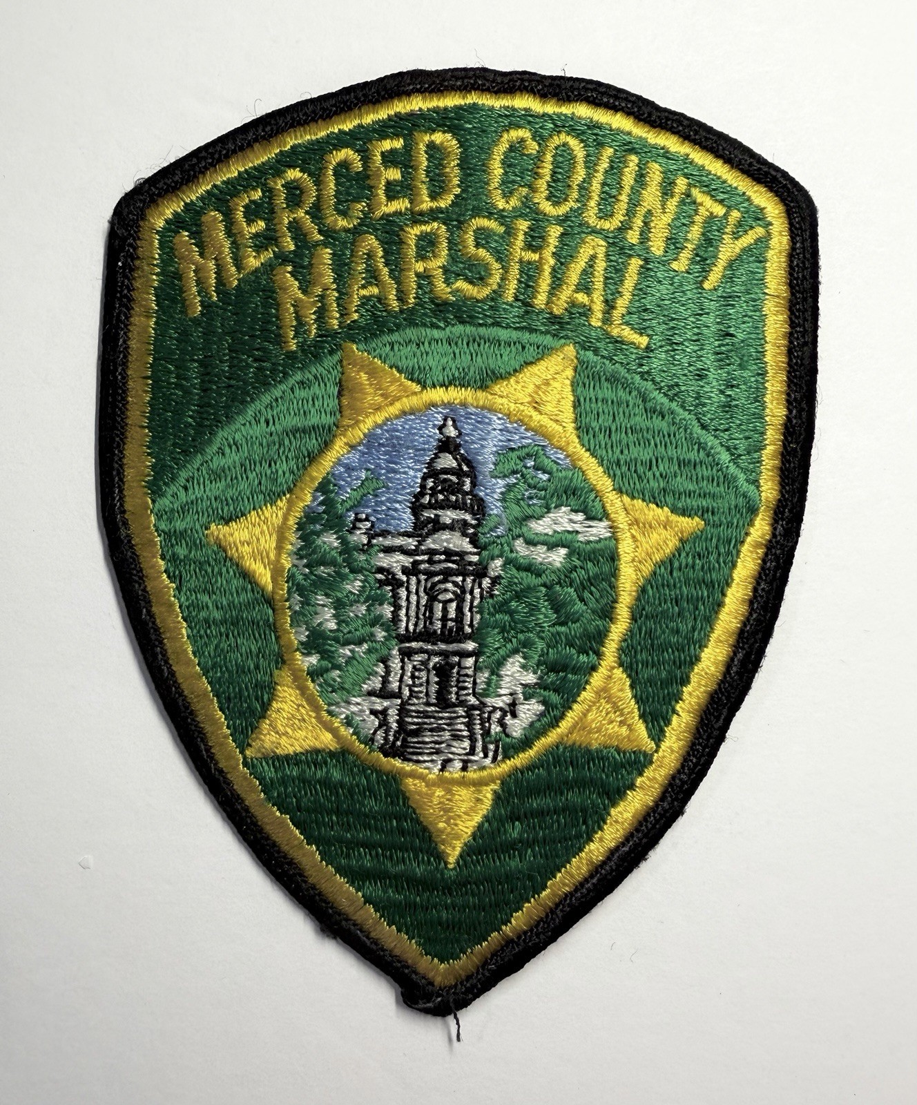 VINTAGE DEFUNCT CALIFORNIA MERCED COUNTY MARSHAL PATCH #D41