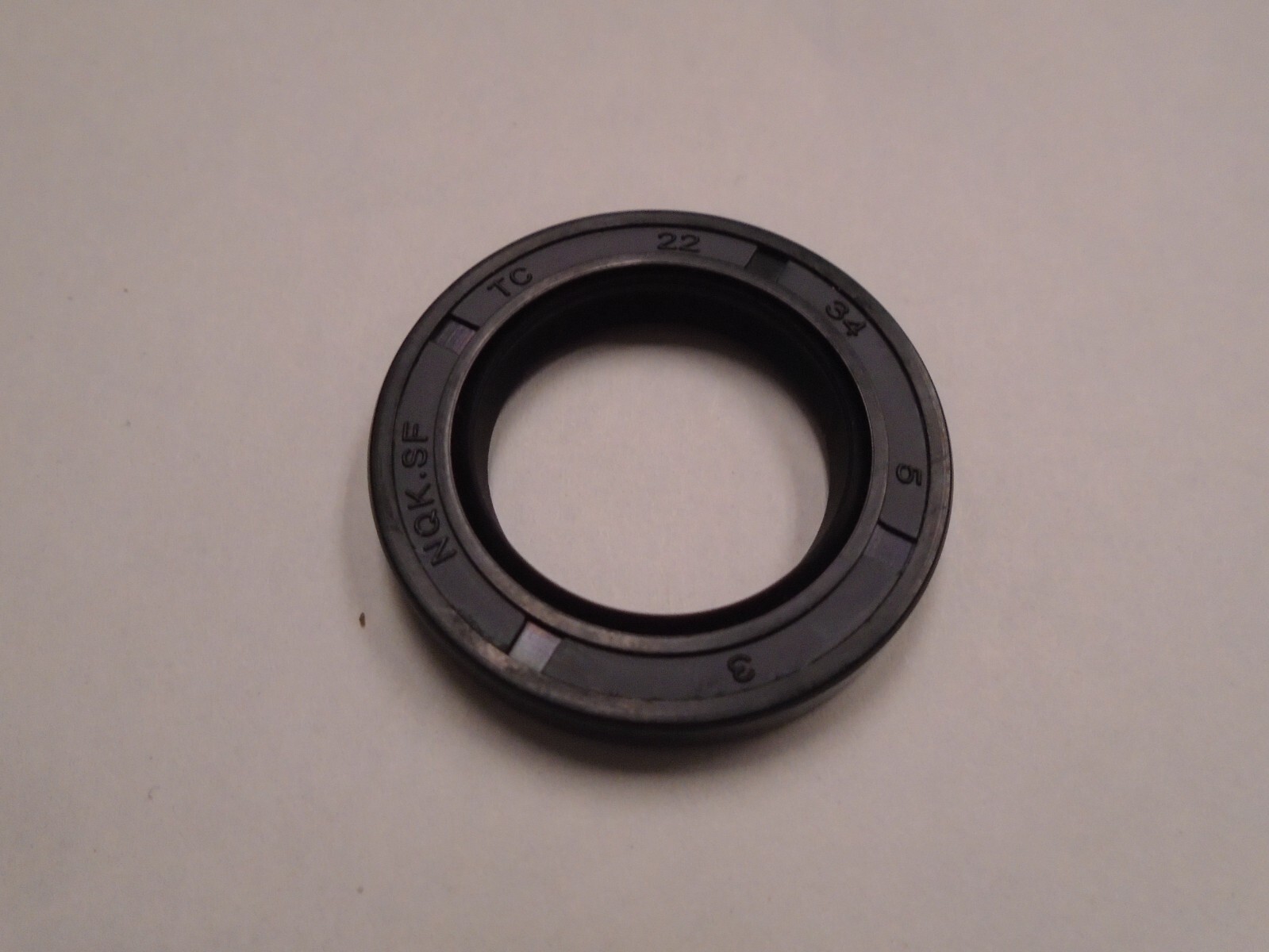 NEW TC 22X34X5 DOUBLE LIPS METRIC OIL / DUST SEAL 22mm X 34mm X 5mm