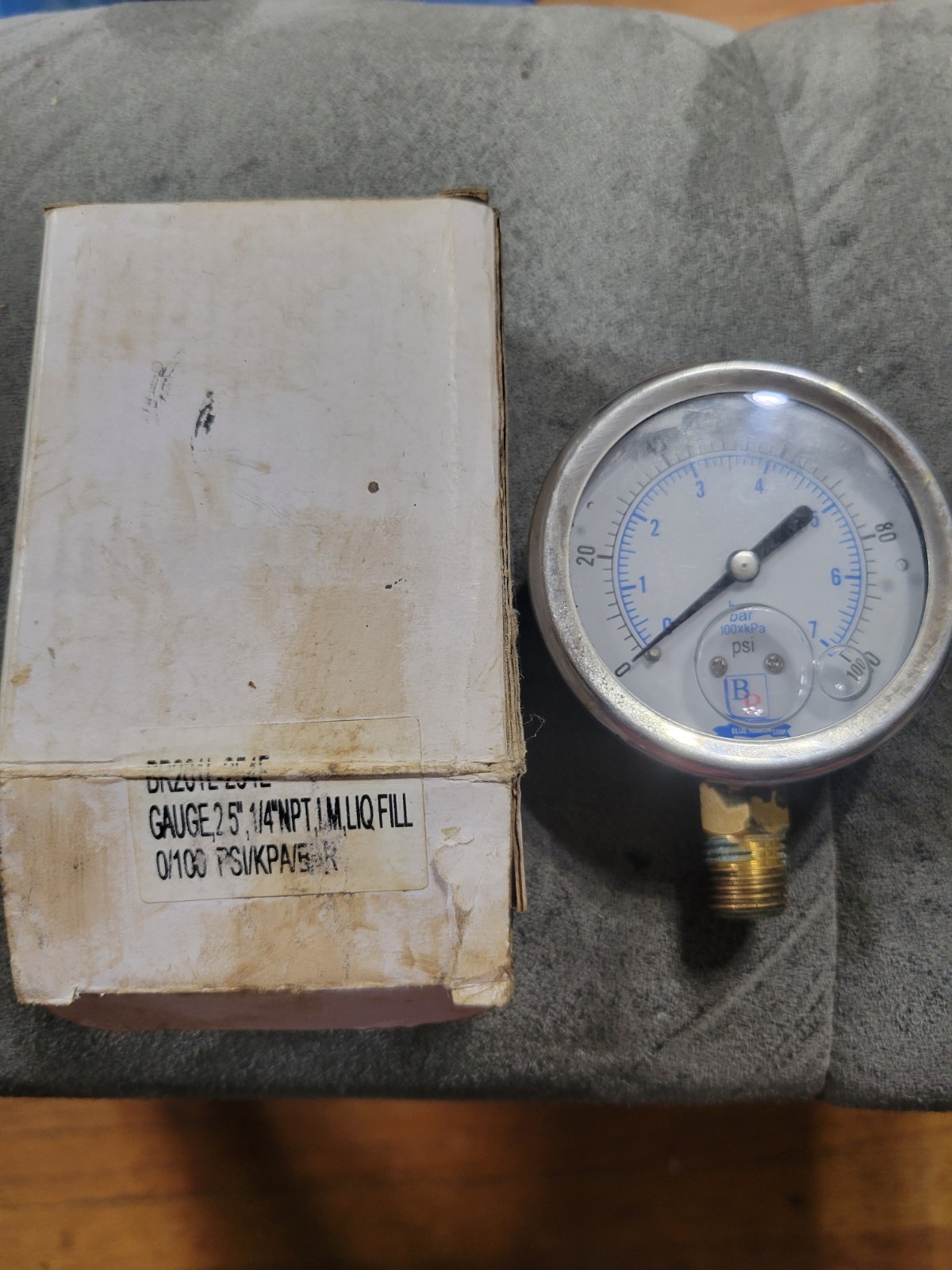 Gauges 201L-254E Industrial Pressure Gauge, 0 To 100 Psi, 2 1/2 In