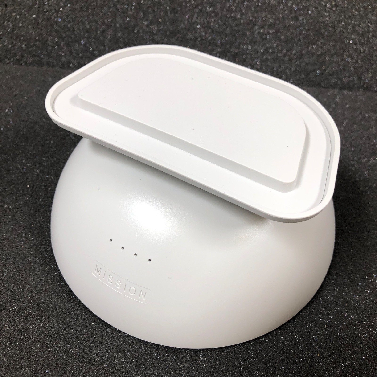 Mission Battery Base for Amazon Echo Show 8 3rd Gen - White