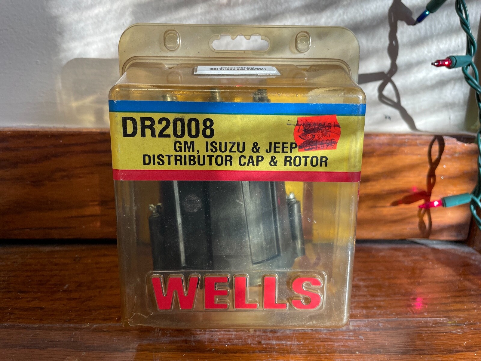 Wells - DR2008 - 6-Cylinder - GM, Isuzu, & Jeep - Distributor Cap & Rotor