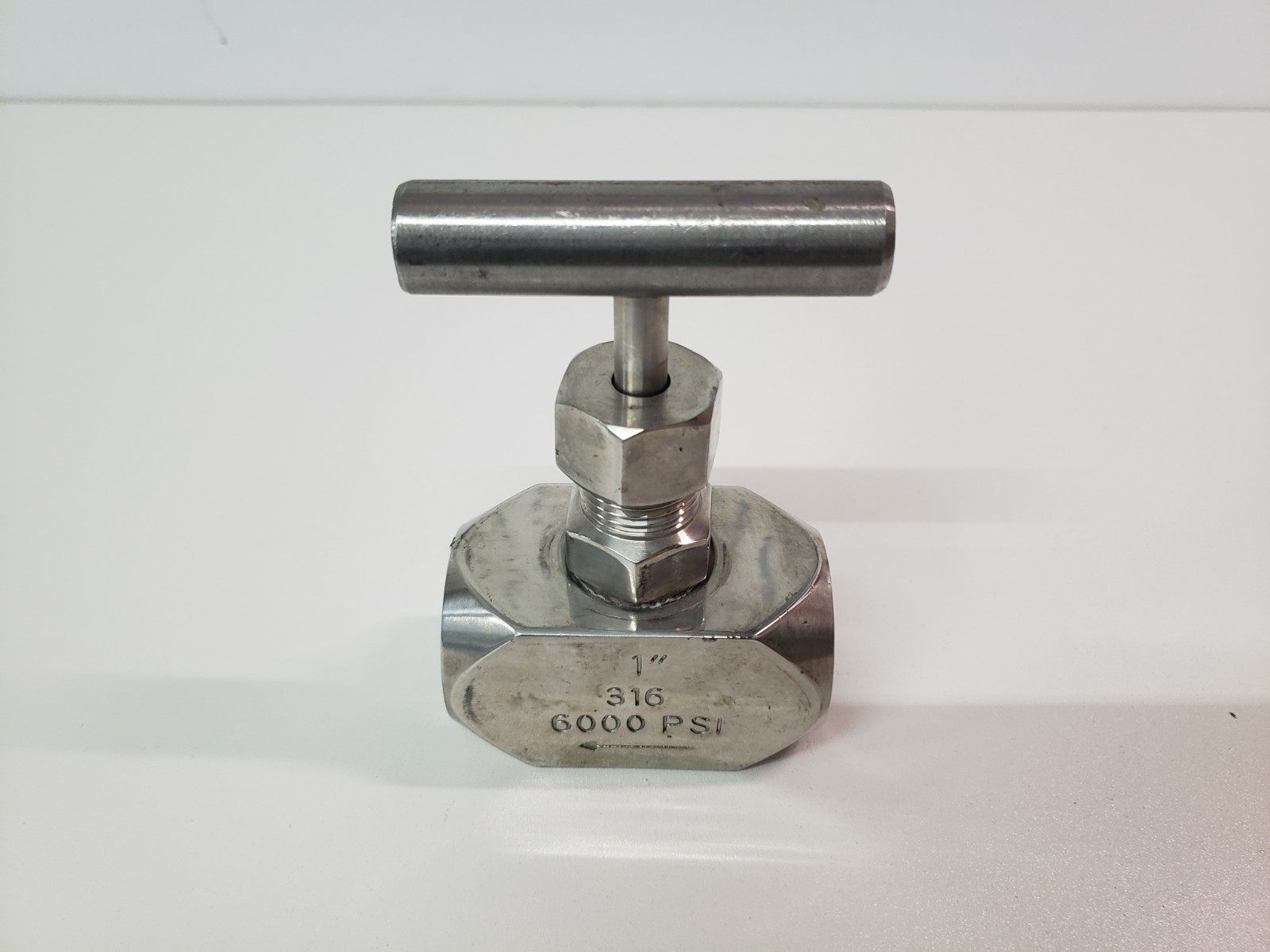 UNUSED - 1" 316 SS 6000psi Needle Valve