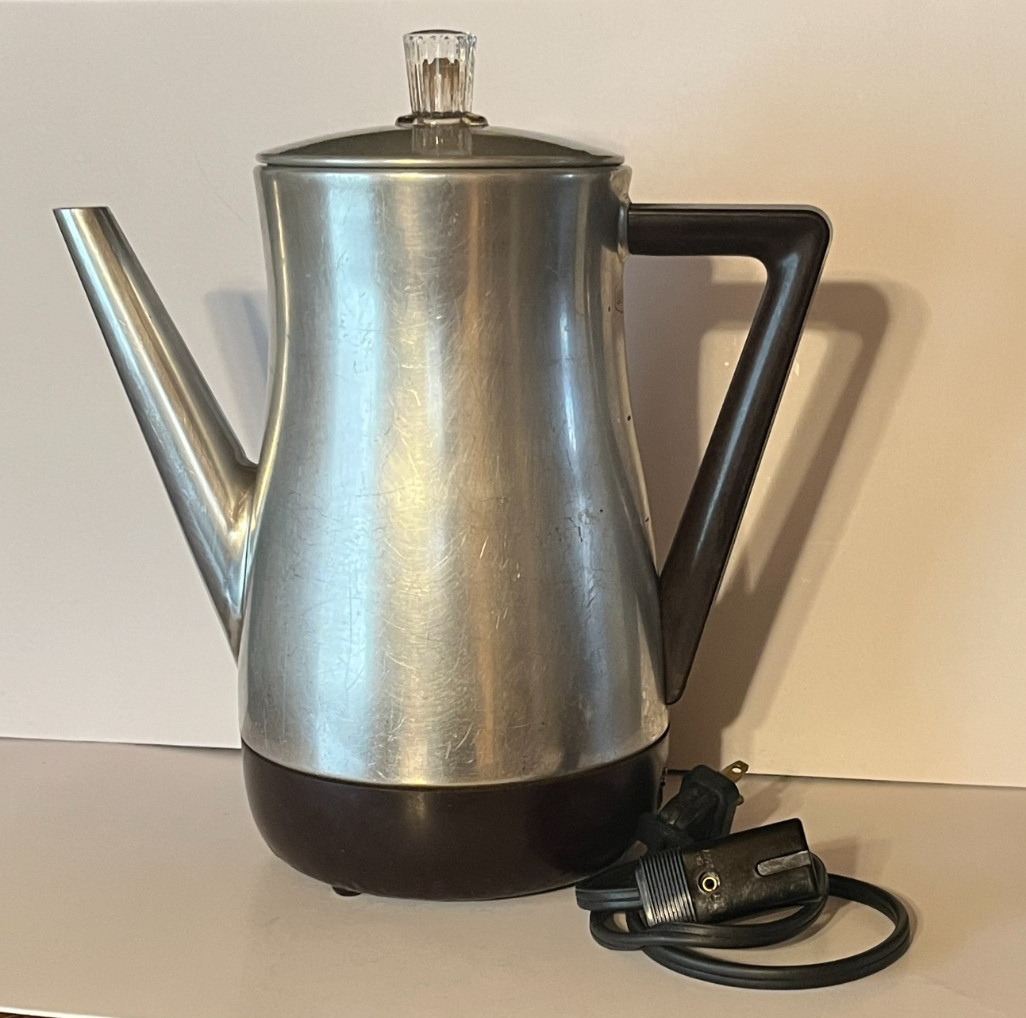 VTG West Bend Flavo Matic Electric Coffee Percolator USA 8 Cup - TESTED