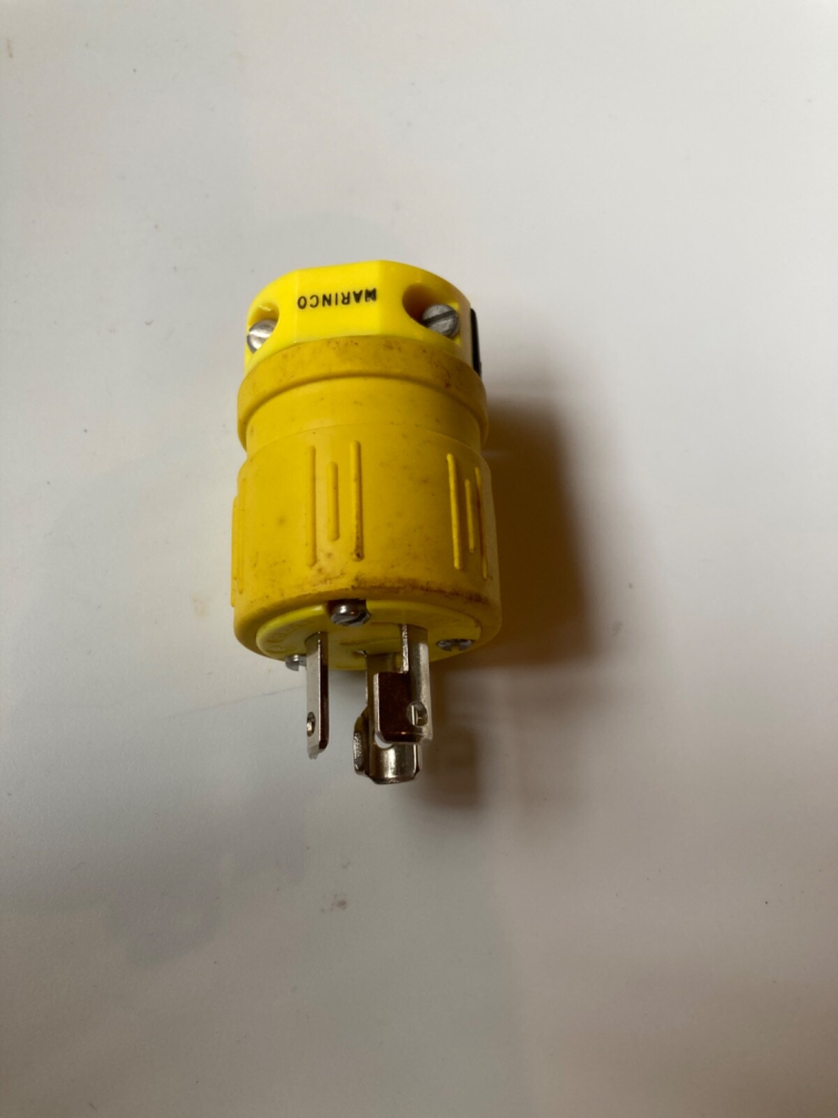 Marinco Shore Power Plug 15A 125V (4721CR)