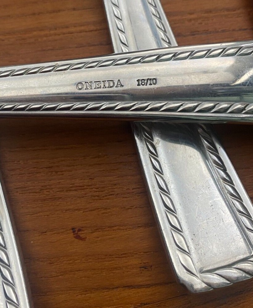Oneida * FLOURISH Glossy Stainless Flatware Thick! - CHOICE CHOOSE (83)