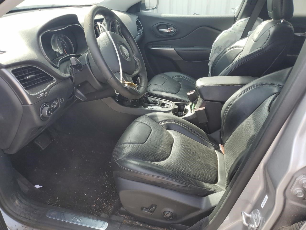 2019 JEEP CHEROKEE Air Shutter