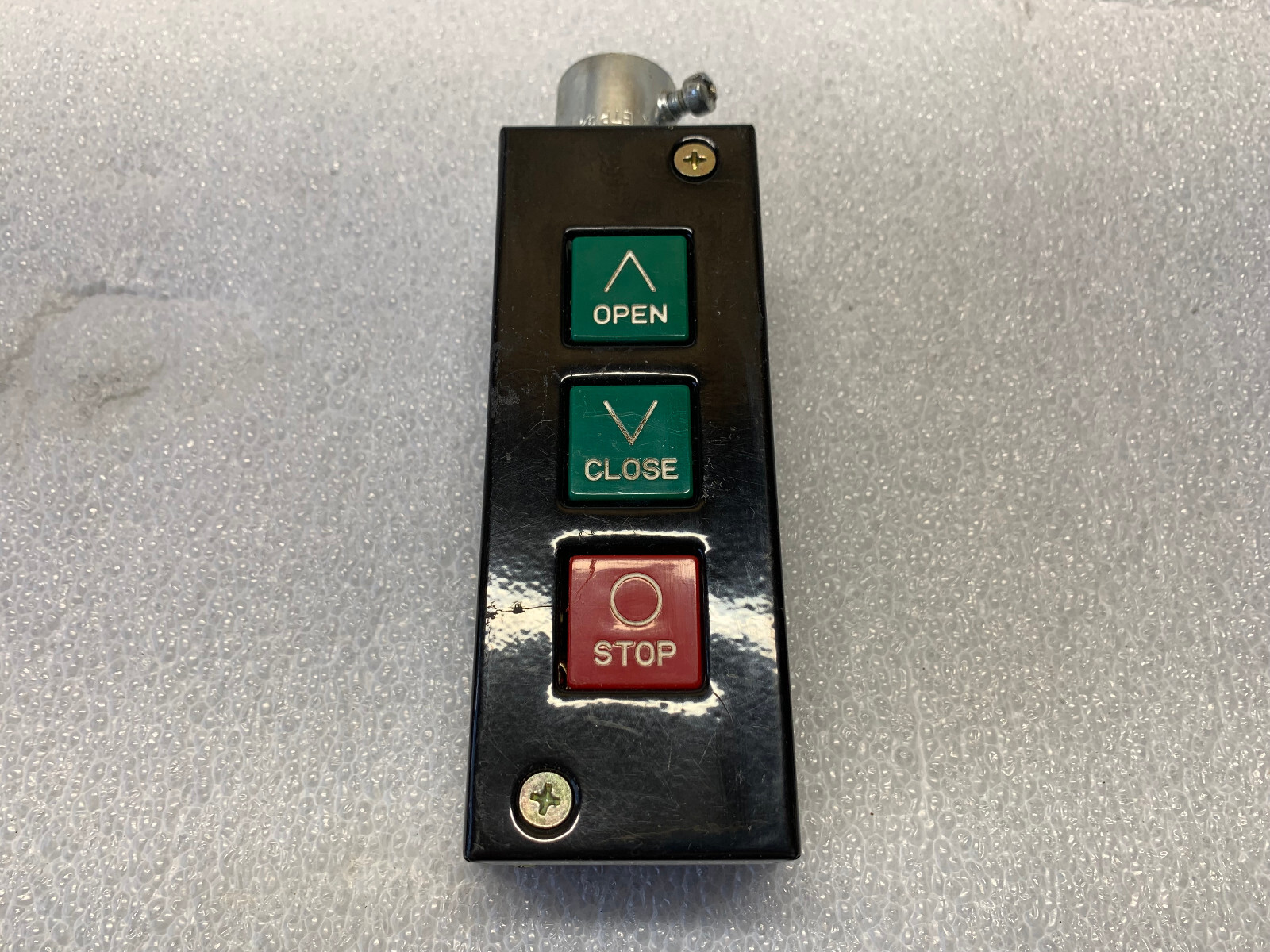 MMTC 3 BUTTON CONTROL STATION PBS-3 - 3 TOTAL AVAILABLE
