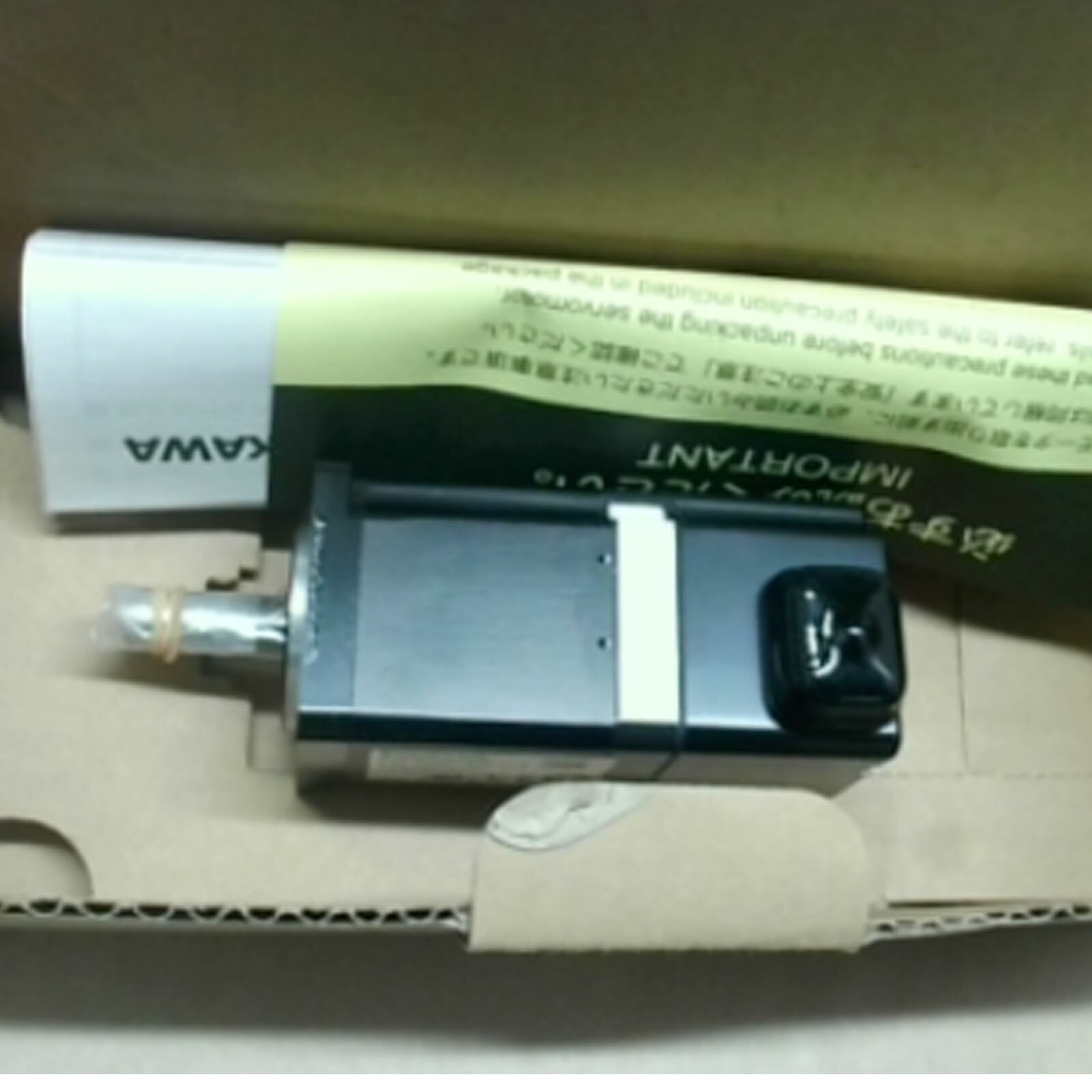 1PC YASKAWA AC SERVO MOTOR SGMJV-01AAA2C NEW