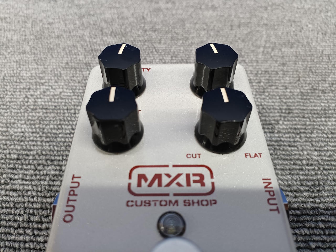 MXR Custom Comp Deluxe Guitar Compressor Pedal Used with Marks