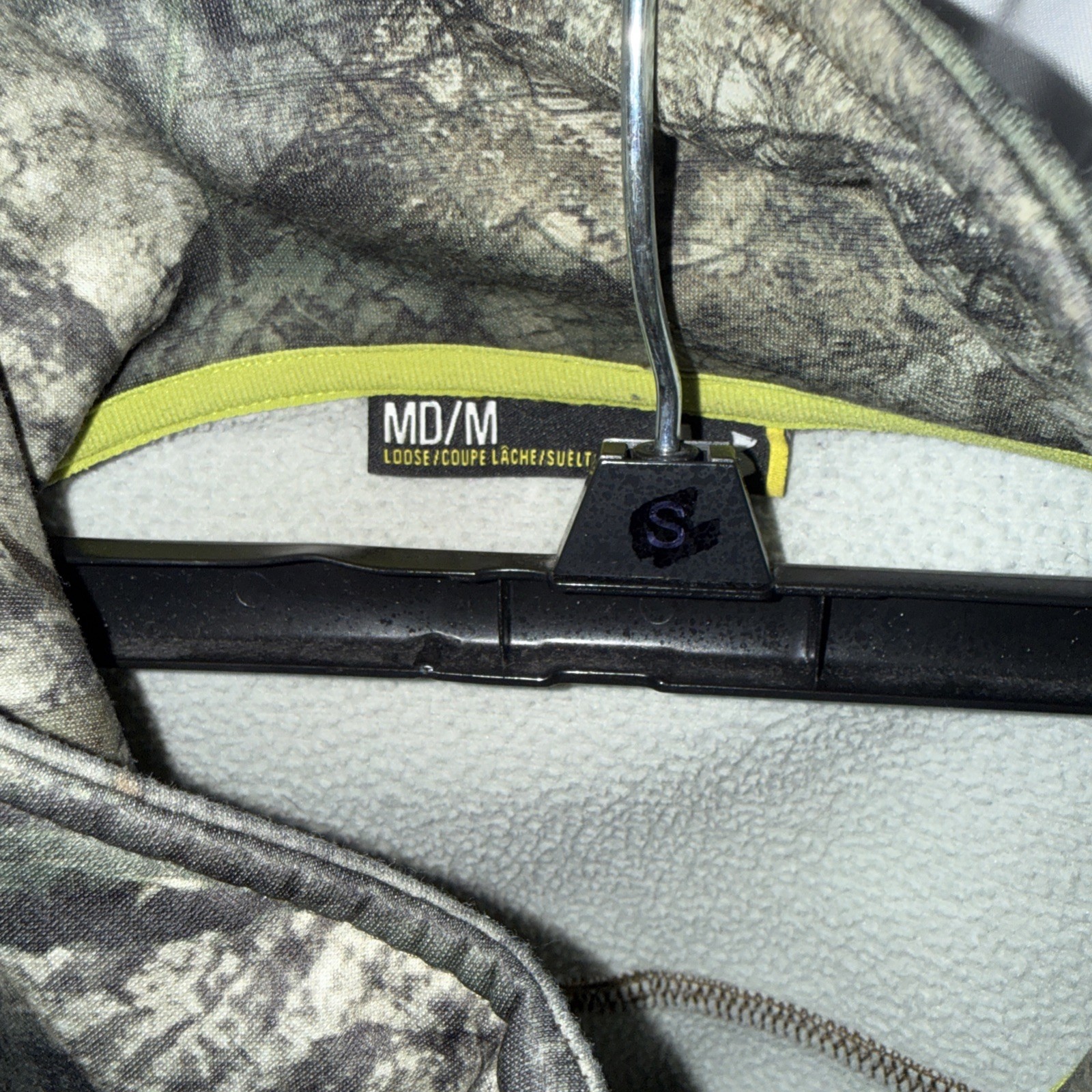 Men’s Medium Under Armour Scent Control Treestand Pattern Zip Up Fleece Jacket