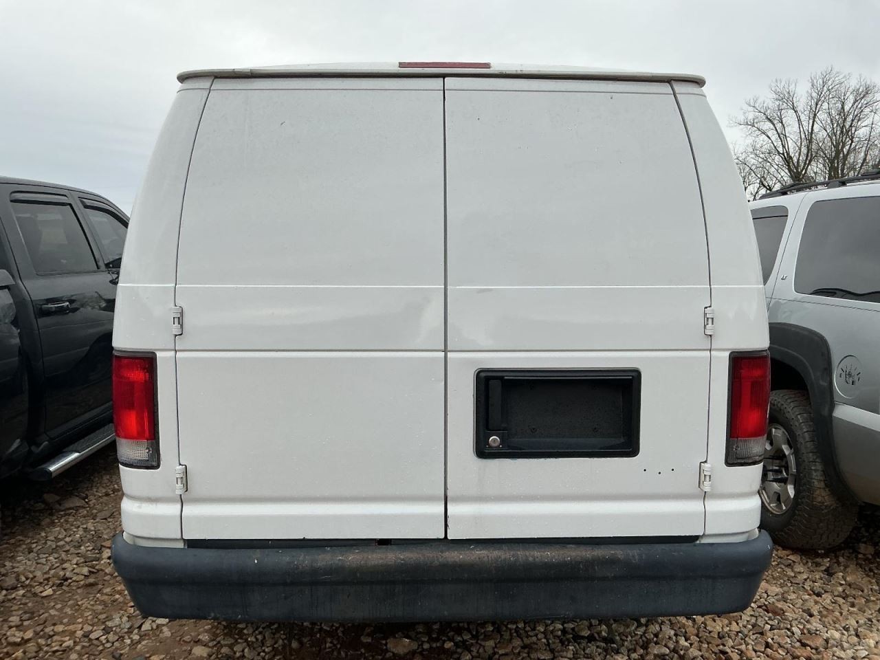 E150 2014 Glove Box 4995413