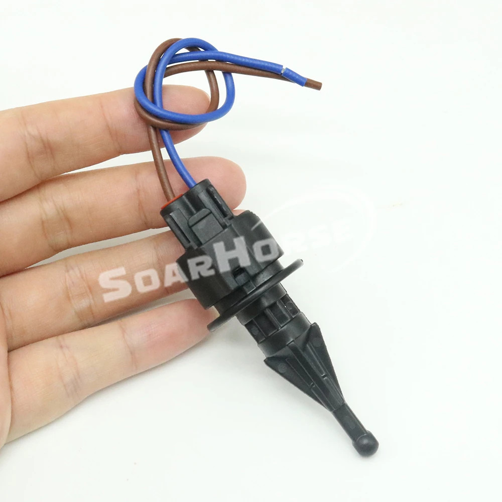 Intake Air Temperature Sensor With Plug For Toyota Camry RAV4 4Runner Corolla