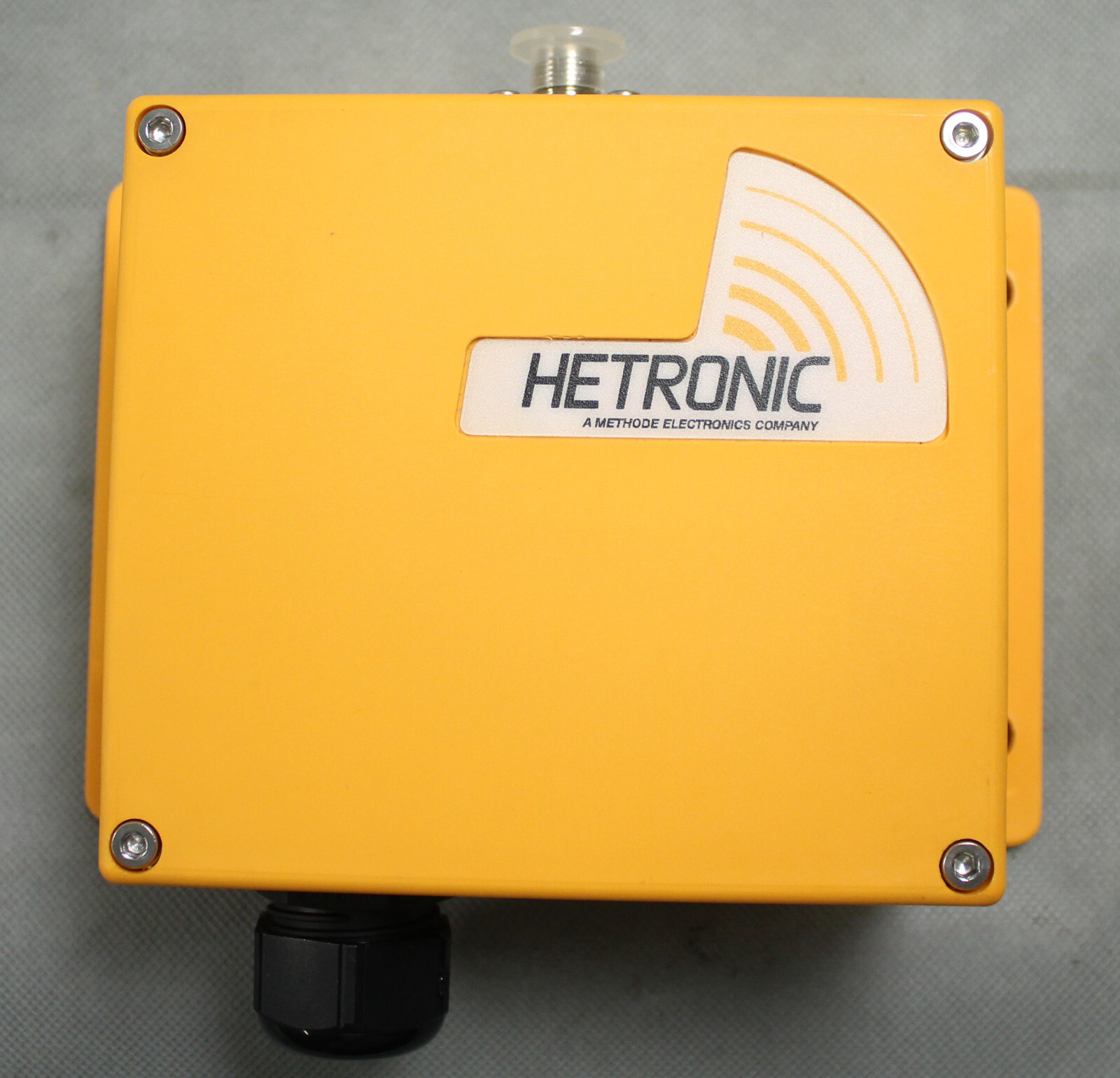 Hetronic RX ES CAN HL V2 RF BAND 1 Mobile Transceiver