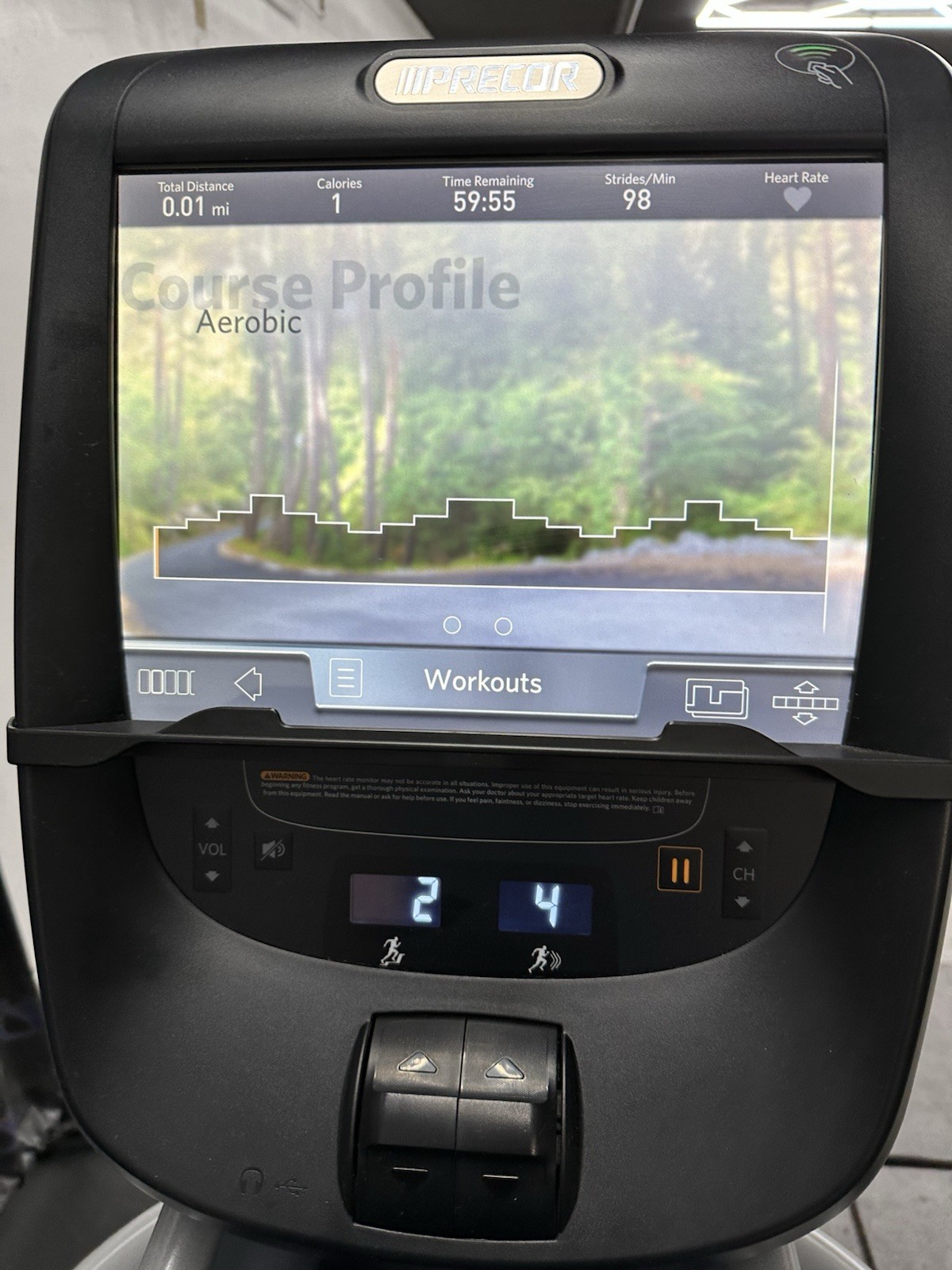 Precor AMT 885 Open Stride Elliptical P82 Console