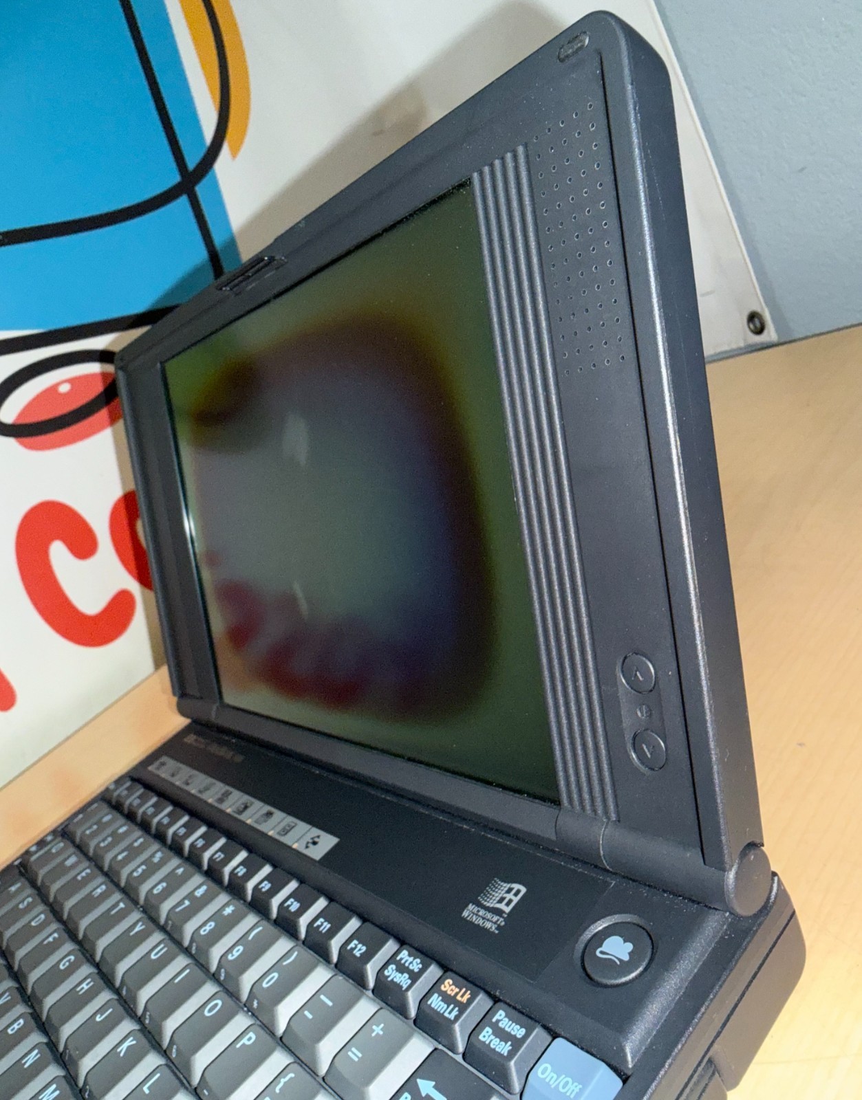 1993 HP Omnibook 300 Subnotebook Laptop Handheld Computer KL