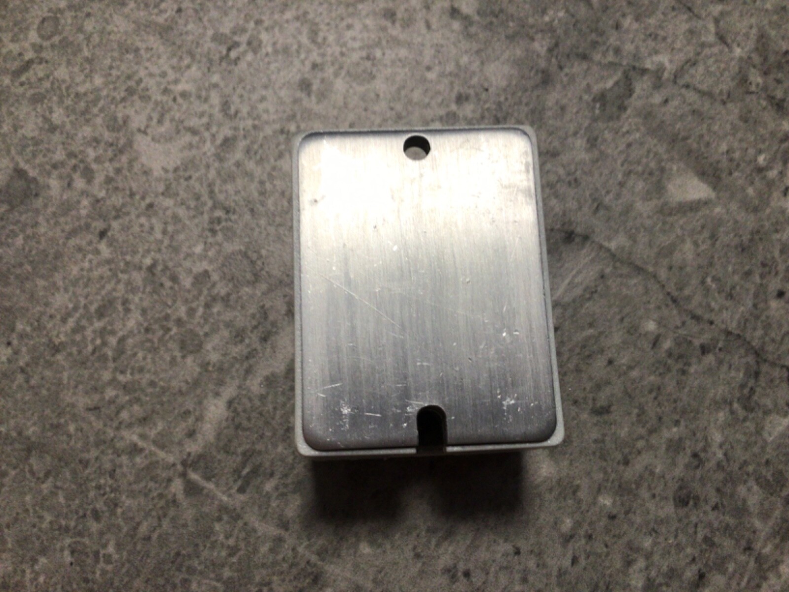 DAYTON 1EGL9 Solid State Relay Input 3 to 32VDC output 48-480 vac 40 AMP