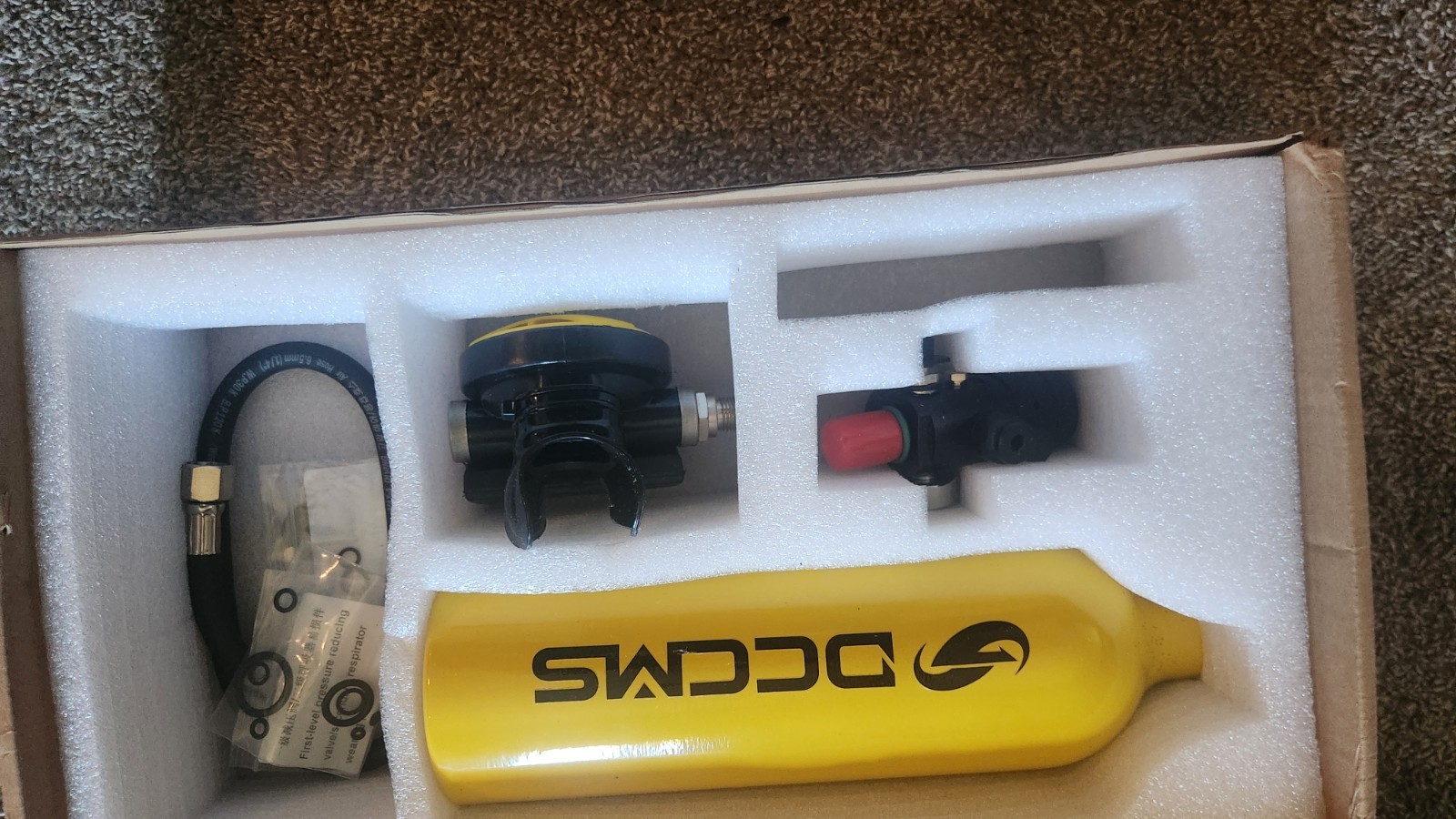 Oceanic Spare Air Mini Scuba Tank Kit w/ Regulator, Hose, Gauge, Valve Yellow