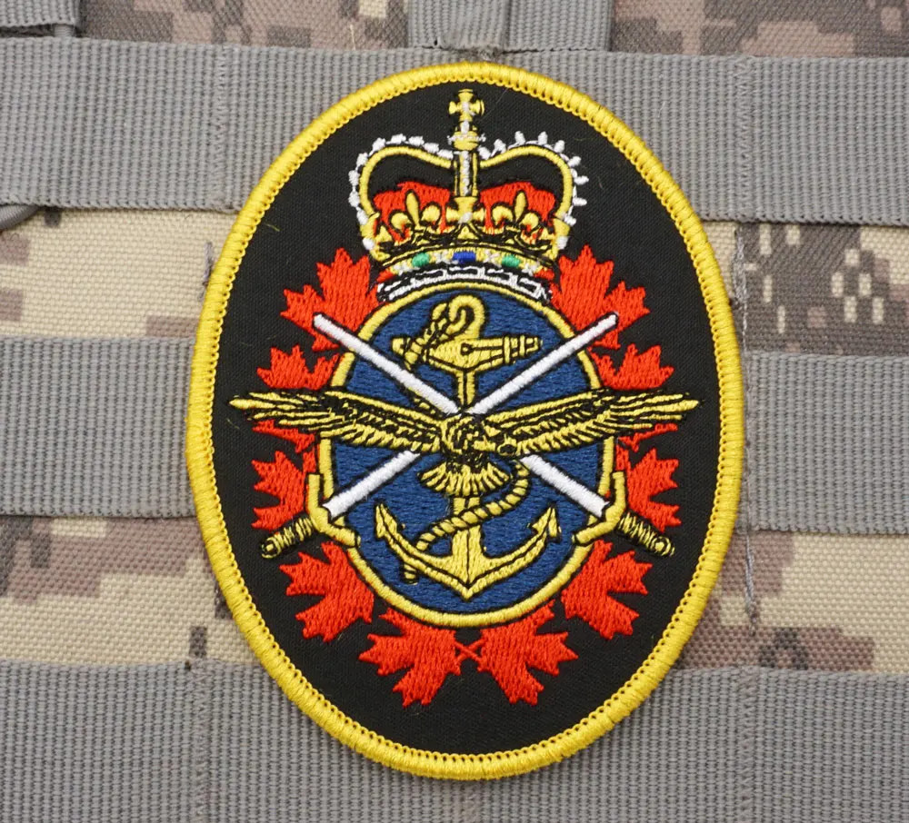 STUNNING CANADIAN ARMED FORCES (CAF) EMBROIDERED IRON-ON PATCH...