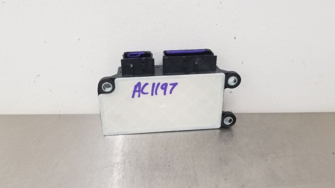 19 CHEVY CAMARO COUPE SRS CONTROL MODULE 13529159