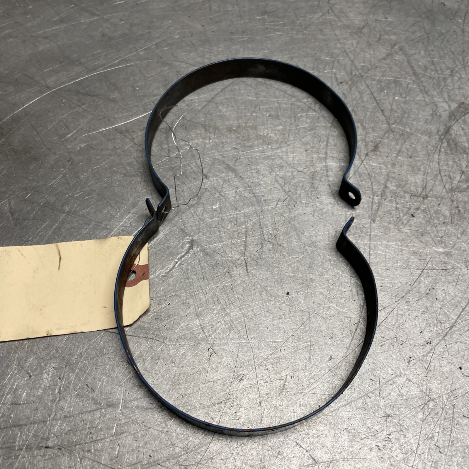 OEM GOOD USED VINTAGE BRIGGS N-STYLE 306100-1501417 GAS TANK STRAPS