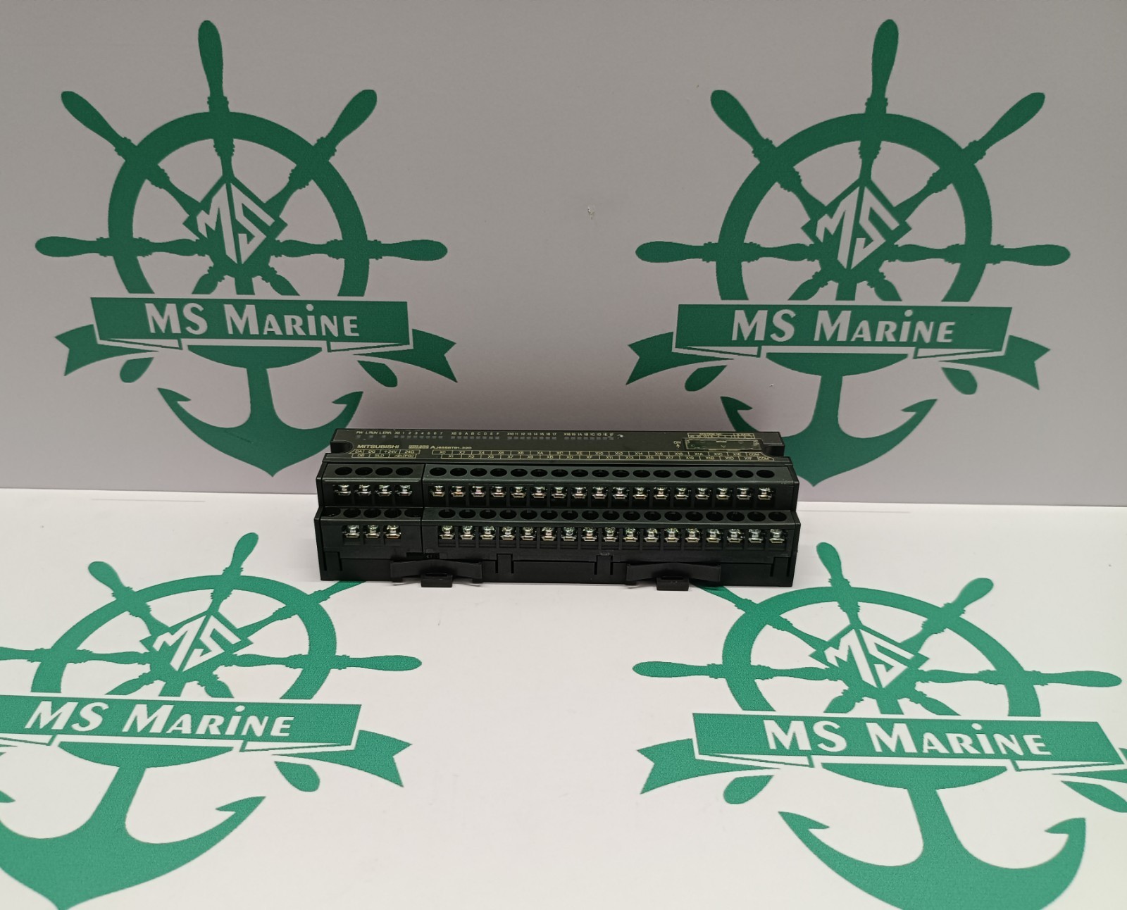 MITSUBISHI AJ65SBTB-32D INPUT UNIT ( FREE SHIPPING )