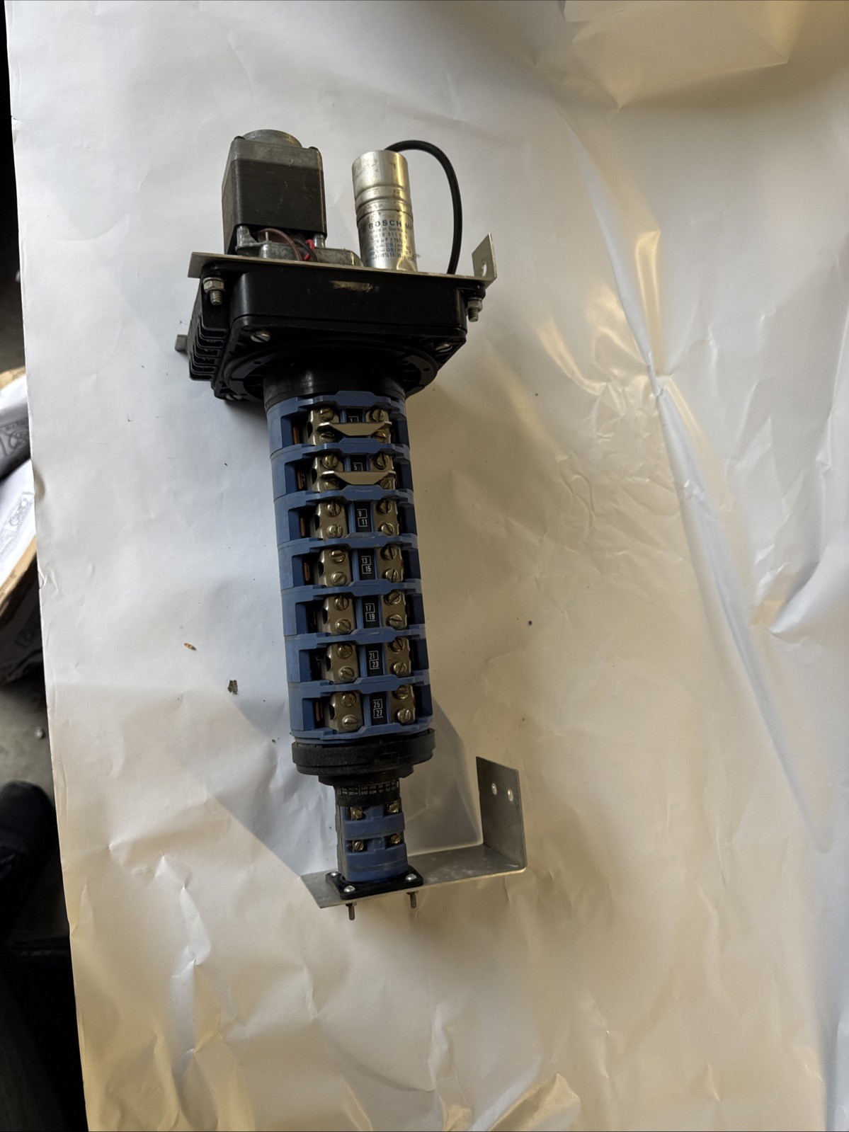 Kraus & Naimer D11A C80 Control Rotary Switch With 115volt Bosch Drive Free Ship